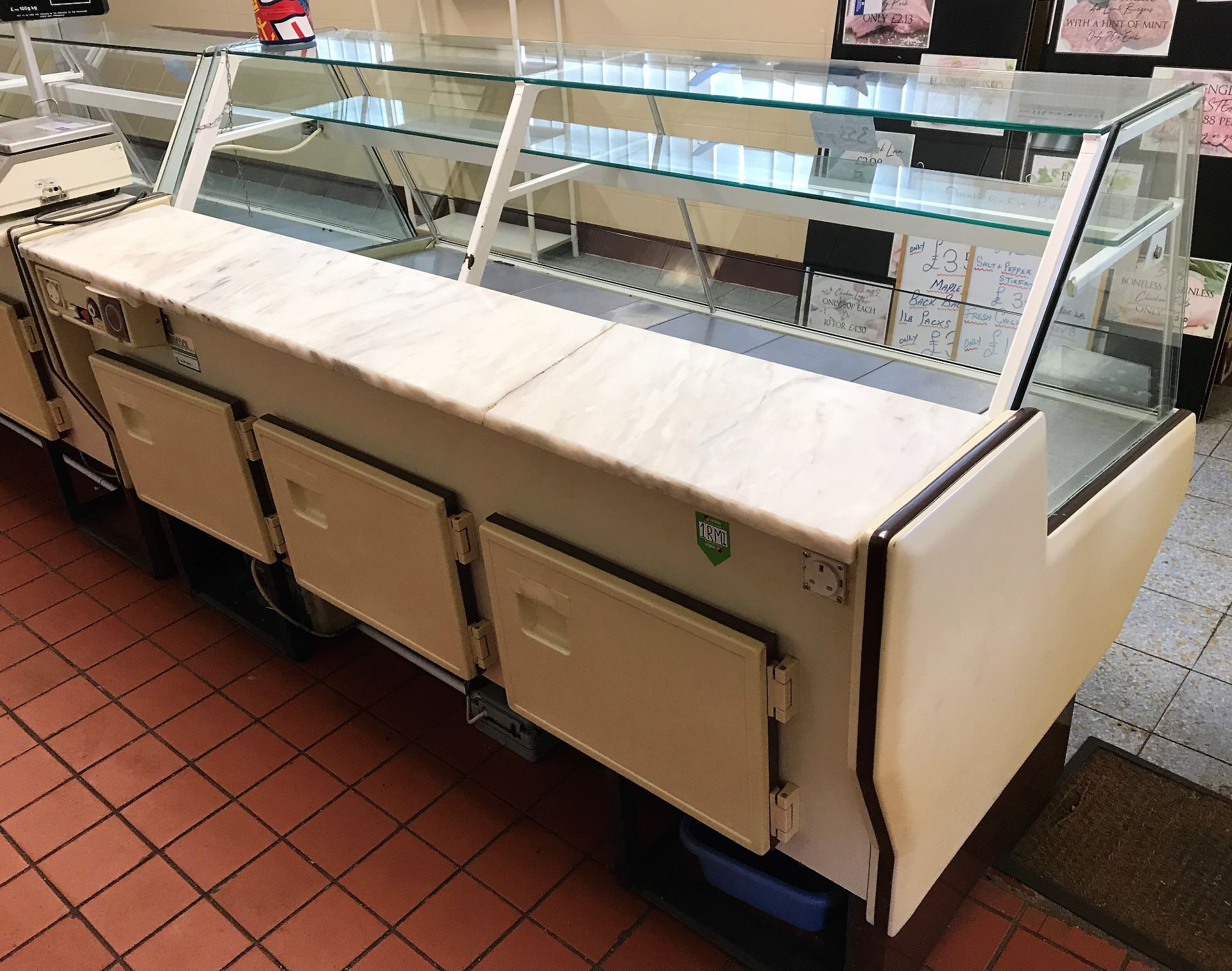 A Trimco Refrigerated Display Counter, 78in w x 44in dp x 48in h with undercounter storage ( - Image 2 of 2