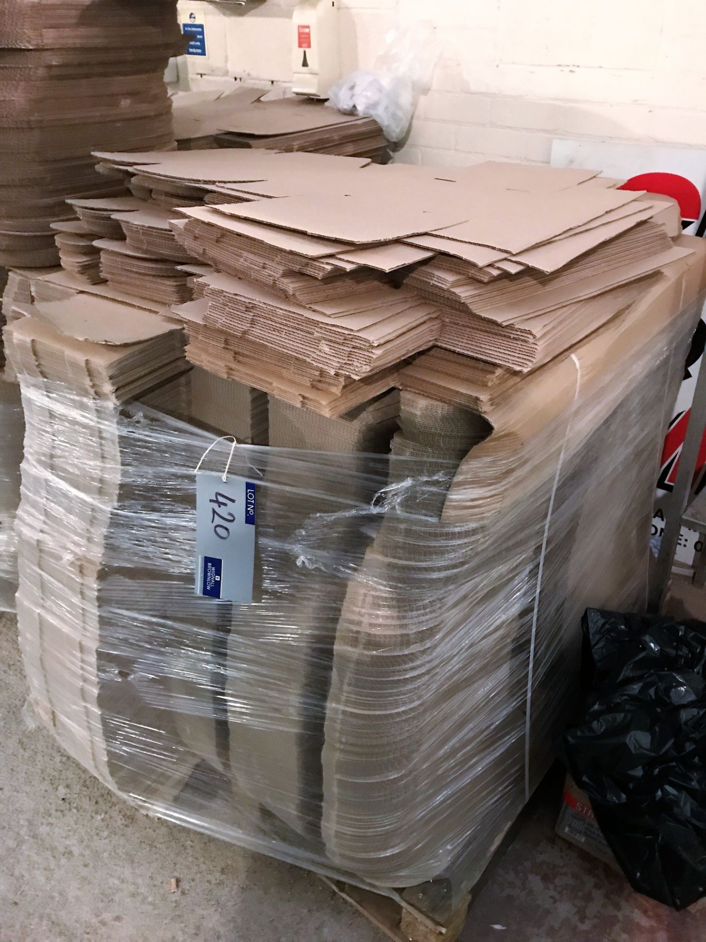 Approx. 1300 Cardboard Boxes on two pallets (Fleetwood). - Image 2 of 2