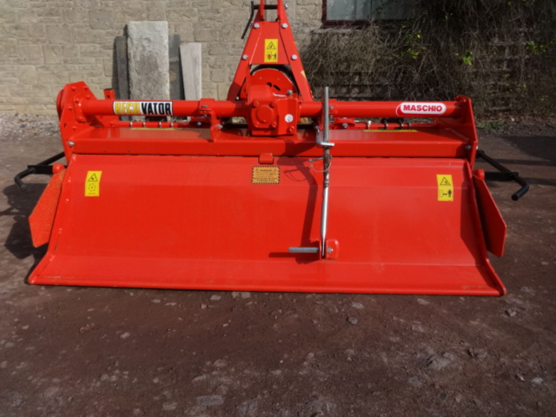 MASCHIO RECOVATOR ROTAVATOR A140 1.4 METRE VERY LITTLE USE - Image 2 of 8