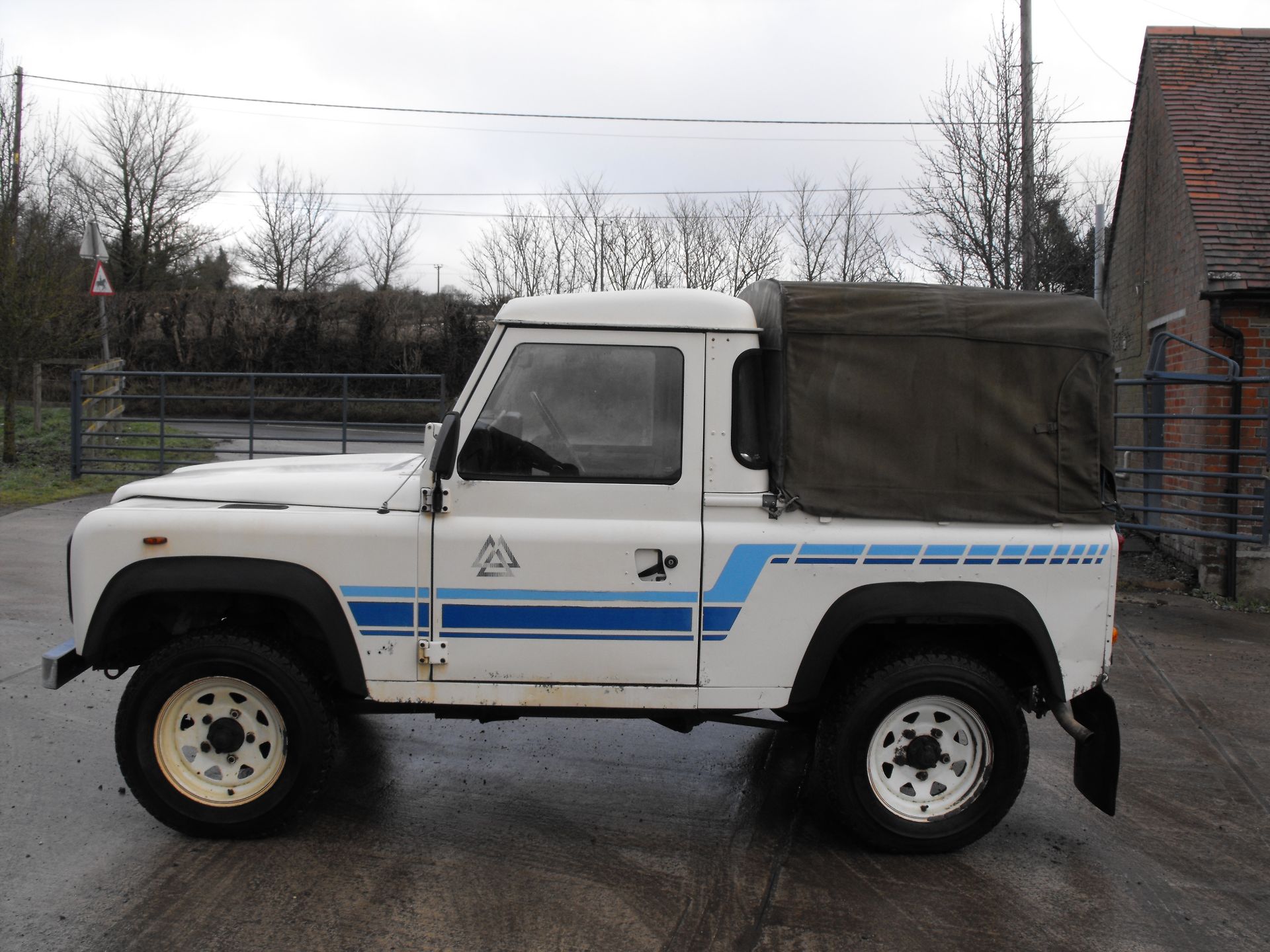 1985 Land Rover 90 - 2.5 Diesel (No VAT on Hammer)