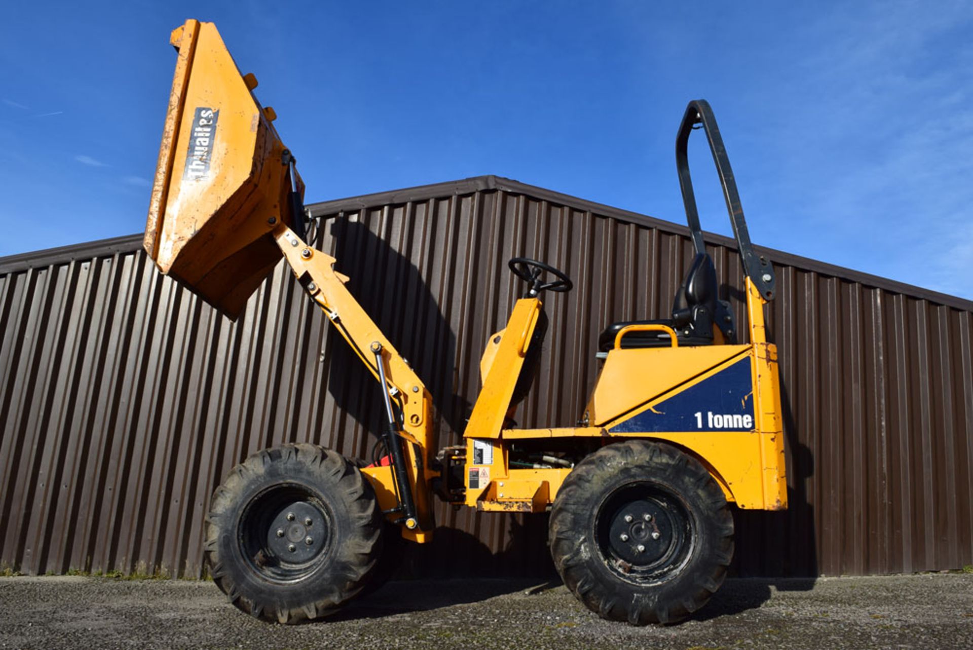 2014 Thwaites 1 Tonne Hydrostatic Hi-Tip Dumper - Image 3 of 8