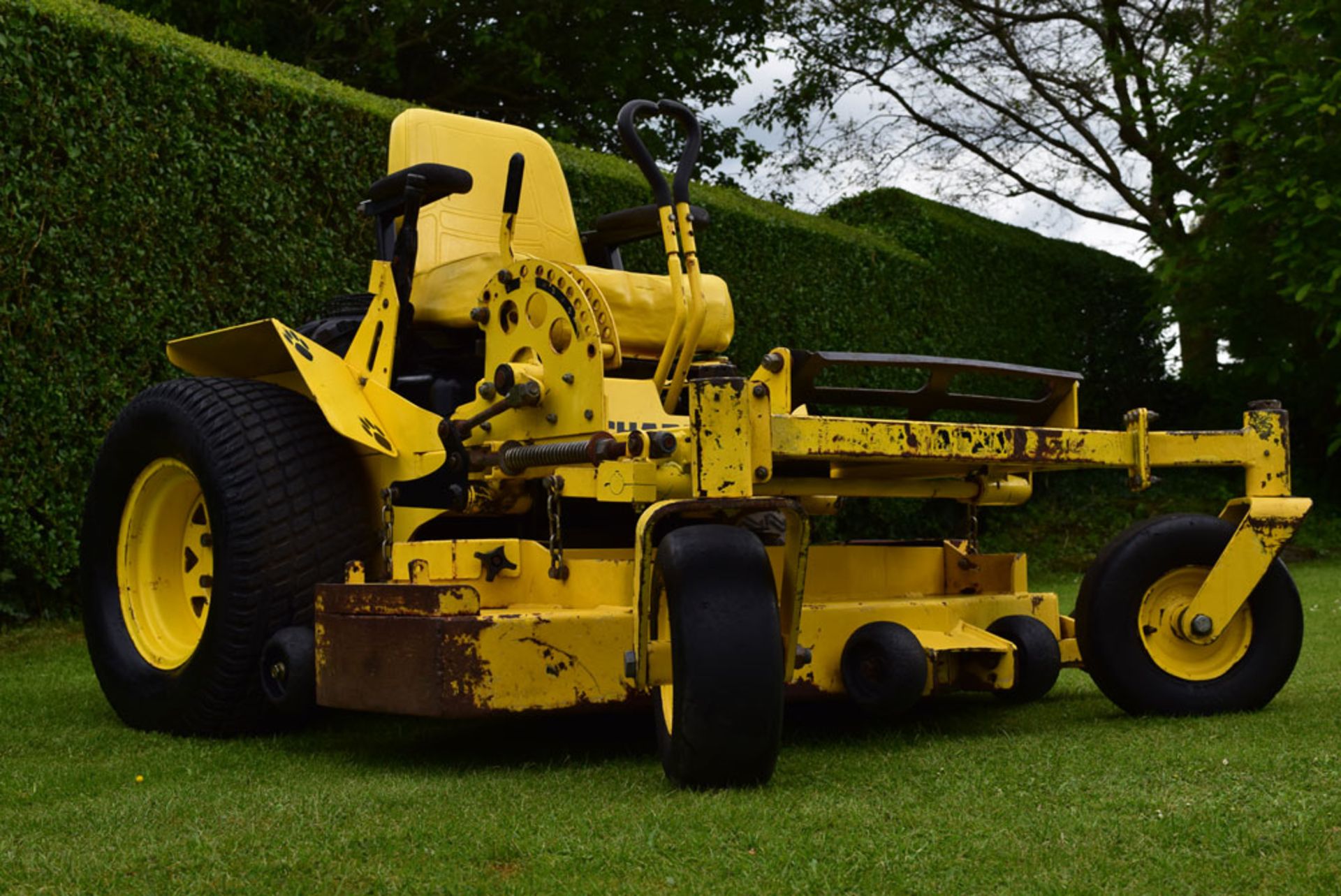 Great Dane Chariot Jr 52"""" Zero Turn Rotary Mower - Image 3 of 9