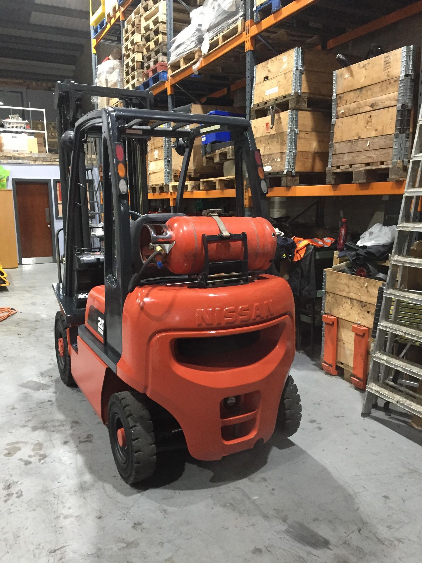 Nissan UD02A- 20PG Gas Powered Fork Lift Truck - NO VAT ON HAMMER - Image 14 of 14