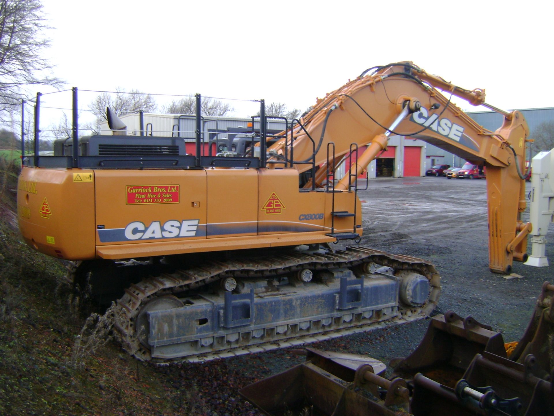 Case CX800 Tracked 80 Ton Excavator - Image 8 of 9