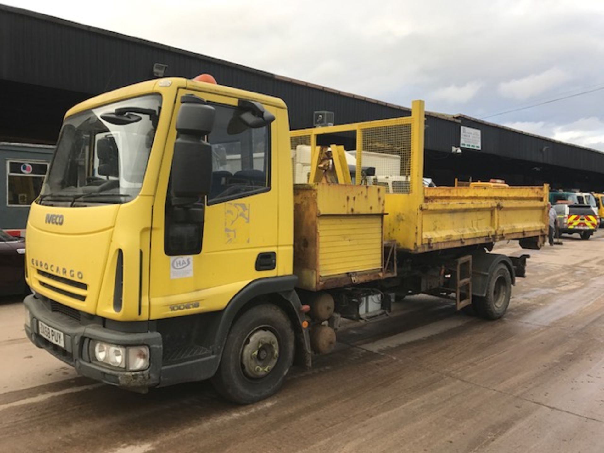 *NEXT BID WINS* 2009 Iveco Eurocargo 100E18 Hook Loader - Image 6 of 10