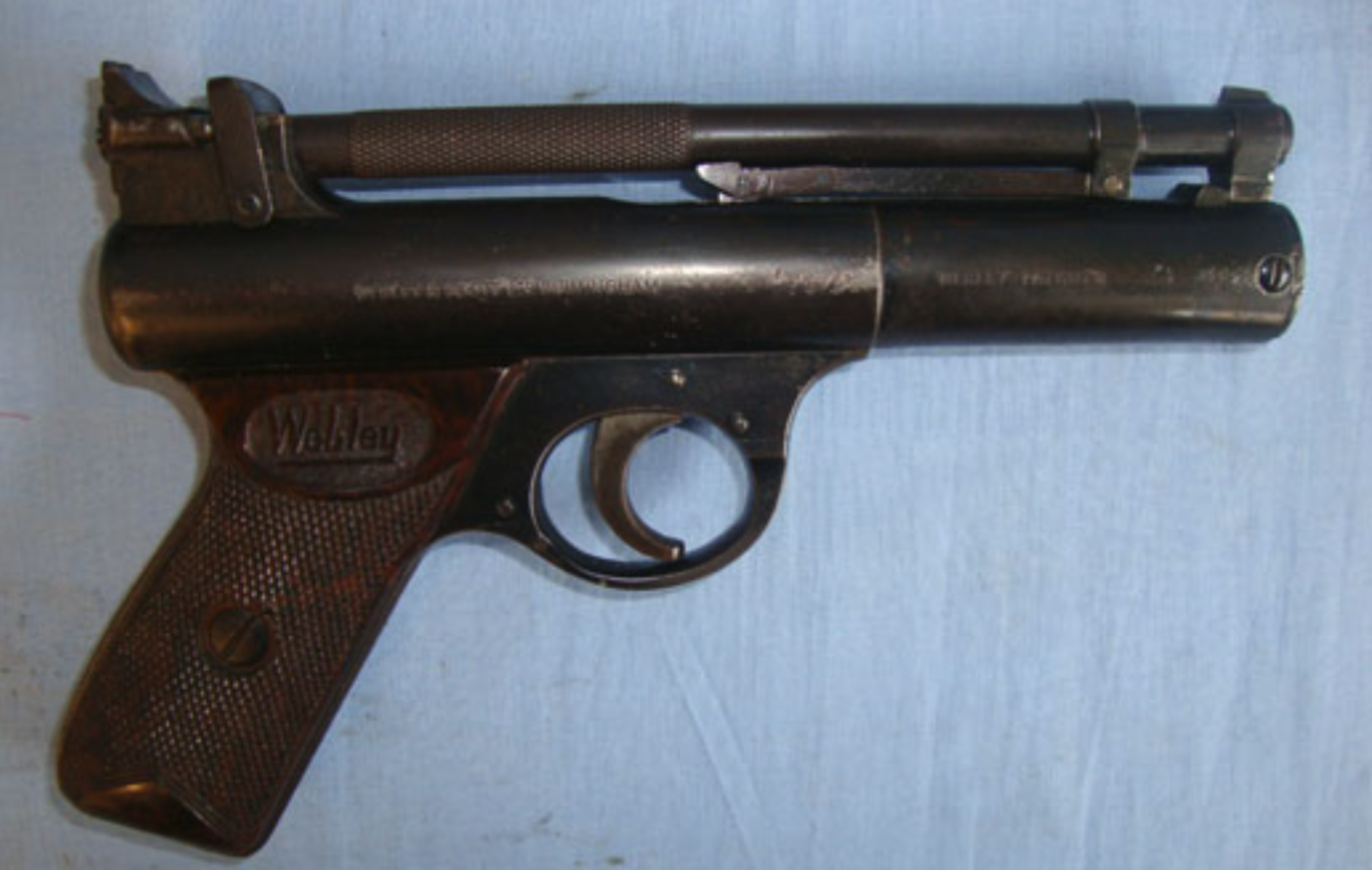 Boxed, Post 1958, Webley Senior .22 Calibre Air Pistol With Brown Grips. - Image 3 of 3