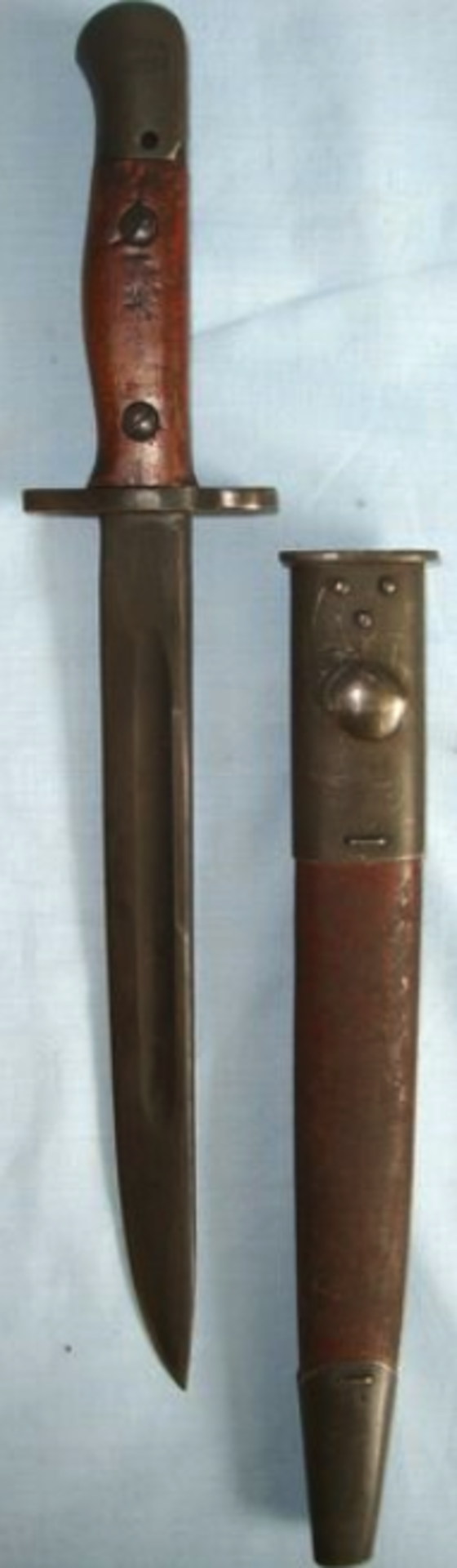 Australian WW2 & Korea Era Owen Machine Gun Bayonet & WW2 1944 Dated Scabbard.