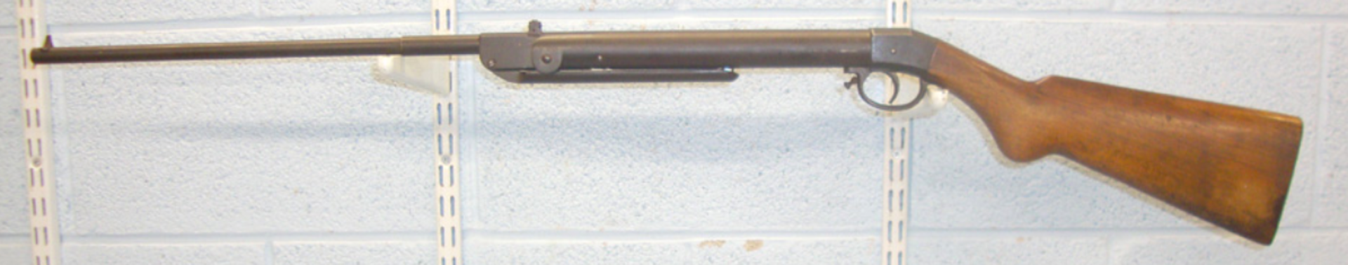 1925-1938, German Haenel Model II D.R.P. .177 Calibre Break Action Air Rifle. - Image 3 of 3