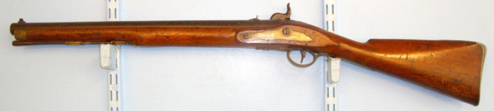 C1850 Victorian British Officer's Private Purchase Percussion Rifled 13 Bore Fusil Musket Saddle - Image 3 of 3