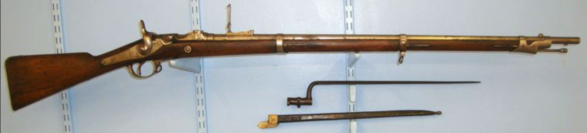 MATCHING NUMBERS, 1868, Belgian, Albini-Braendlin Front Hinge Breech 11mm Calibre Military Bayonet