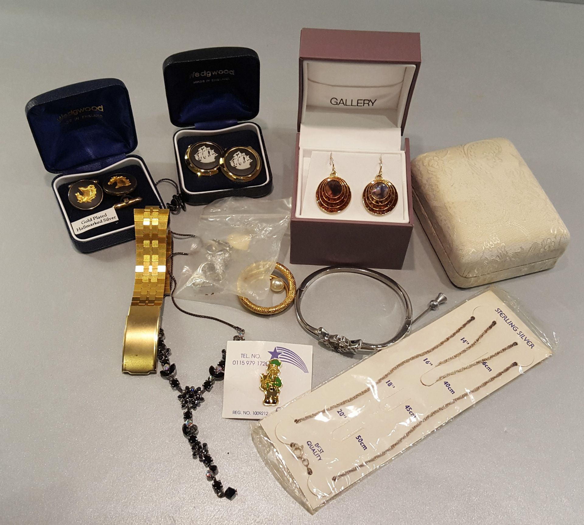 Vintage Retro Parcel of Costume Jewellery Includes Sterling Silver Items