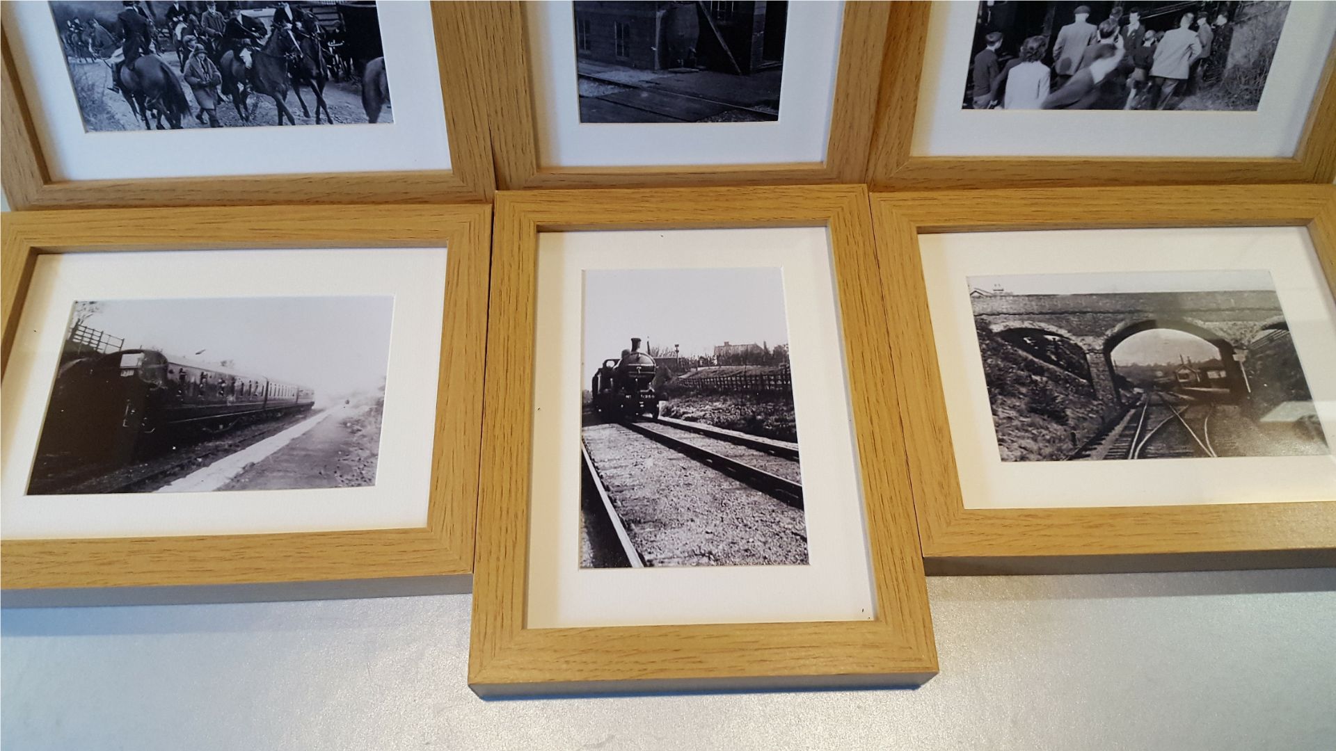 Vintage 6 x Oak Framed Railway & Hunting Photographs Grindley Staffordshire - Image 3 of 3