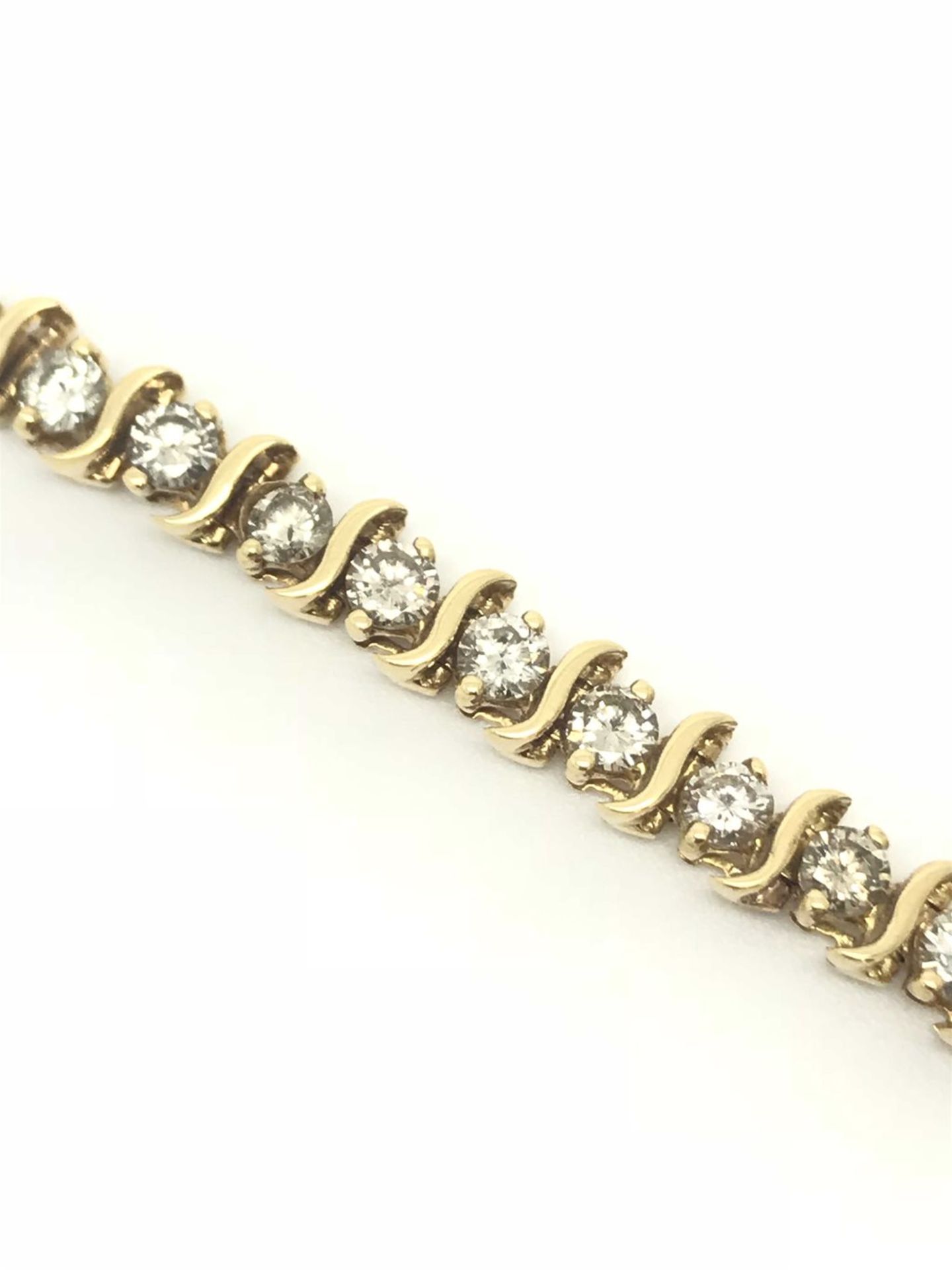 5.10ct Diamond Tennis Bracelet, 18ct Yellow Gold - Image 4 of 5