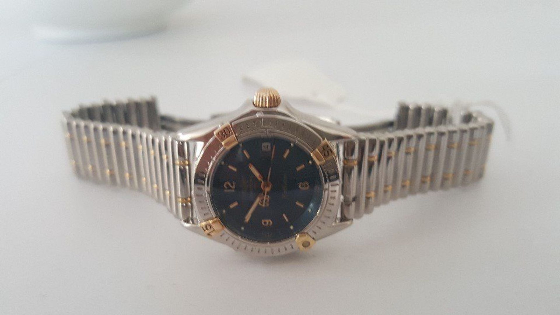 Breitling Callistino Ladies Quartz Blue Dial Watch 18CT Gold Trimmings Model No: B52045 - Image 5 of 6