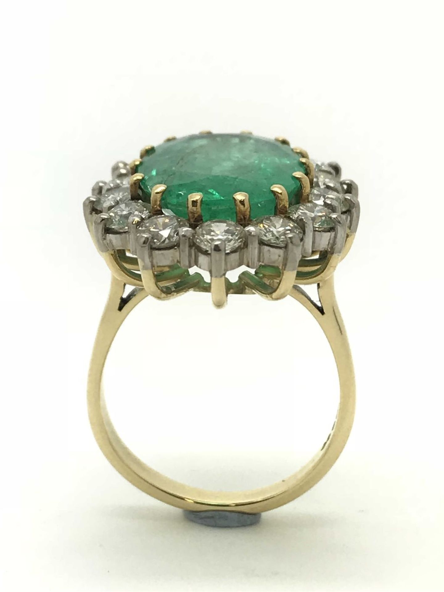 Emerald (6.93ct) & Diamond (2.10ct) Large Cluster Ring - 18ct Gold - Image 3 of 5