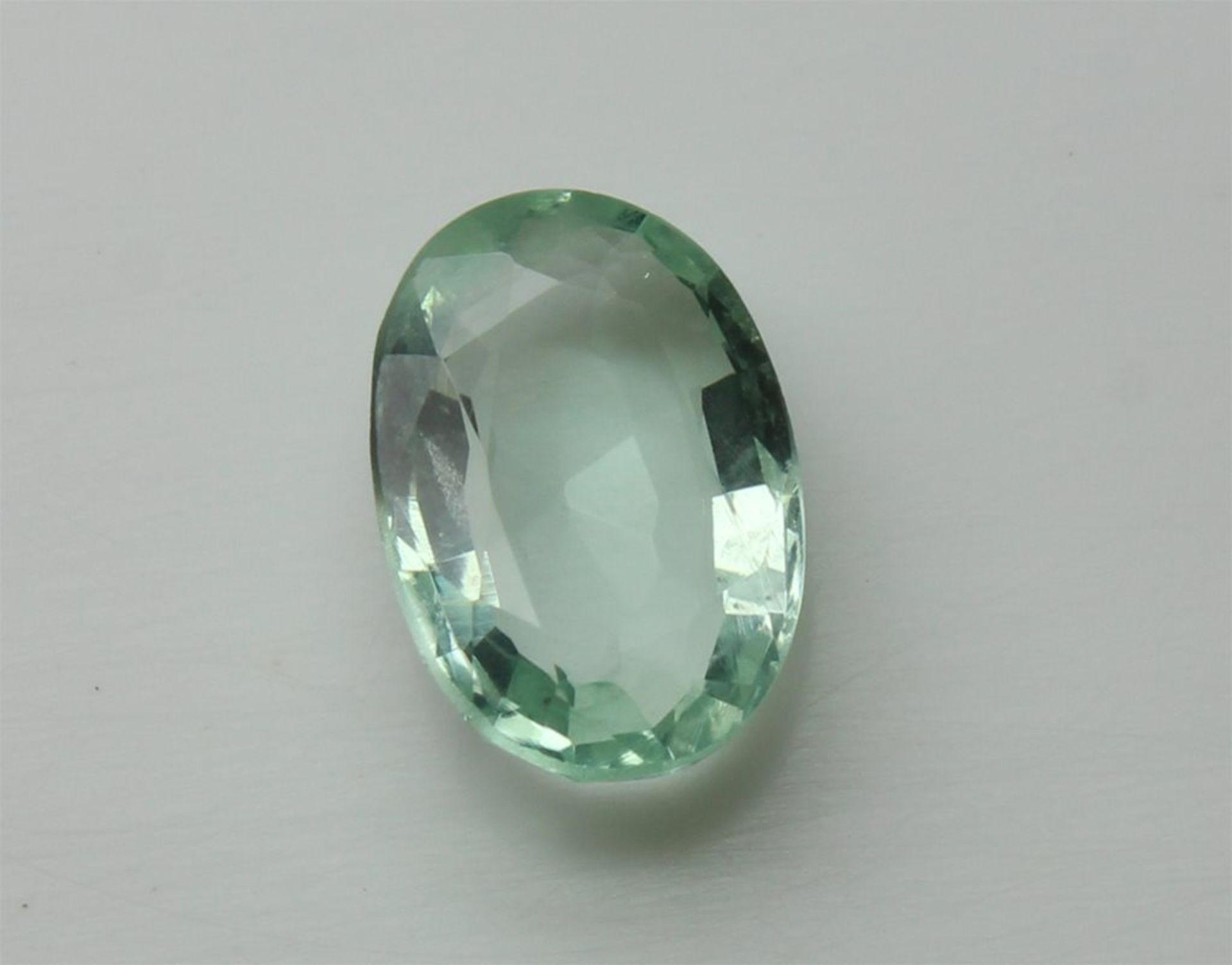 NO RESERVE - 1.09 Ct Emerald With IGI Certificate - Image 2 of 5
