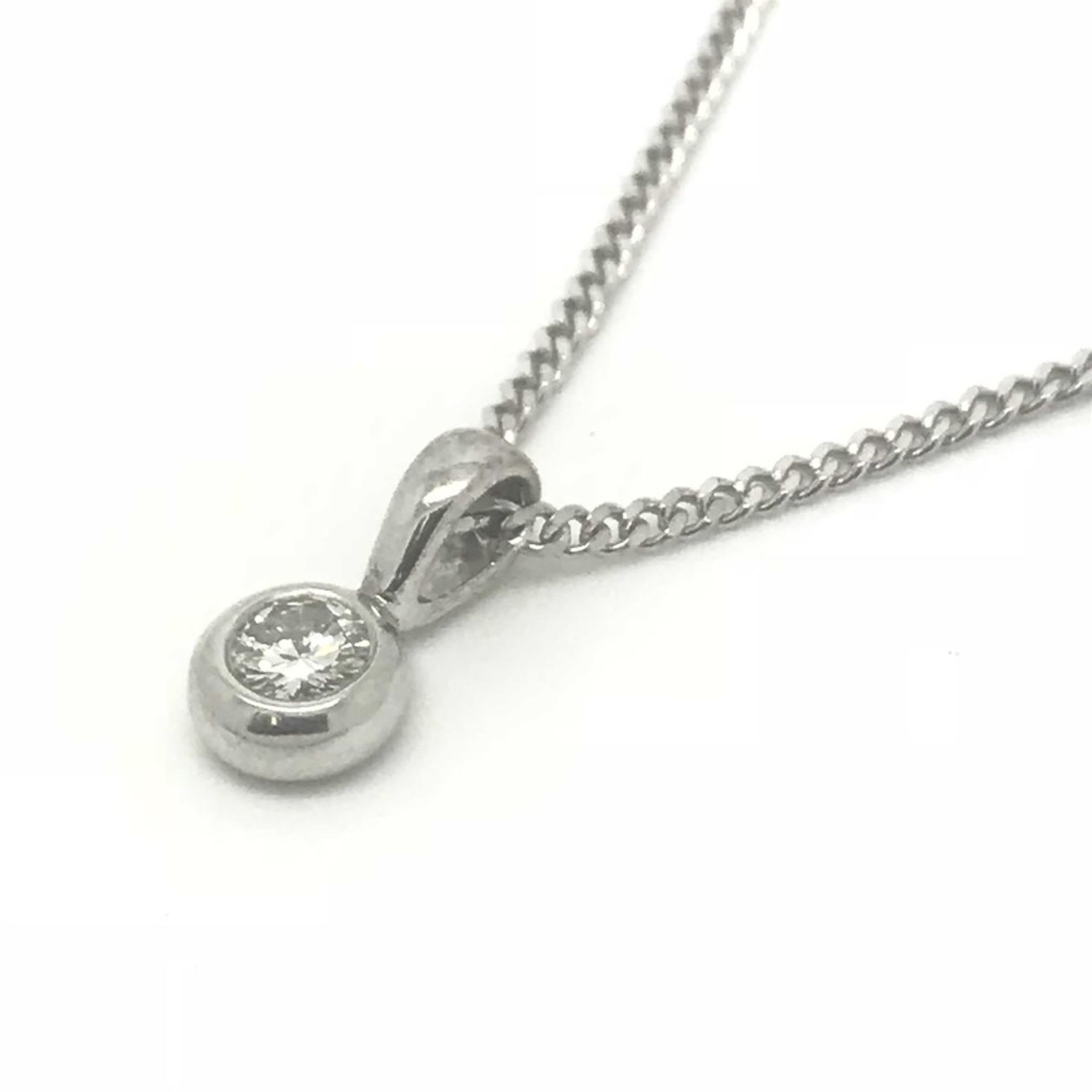 0.33ct Diamond Single Stone Pendant, 18ct White Gold - Image 3 of 5