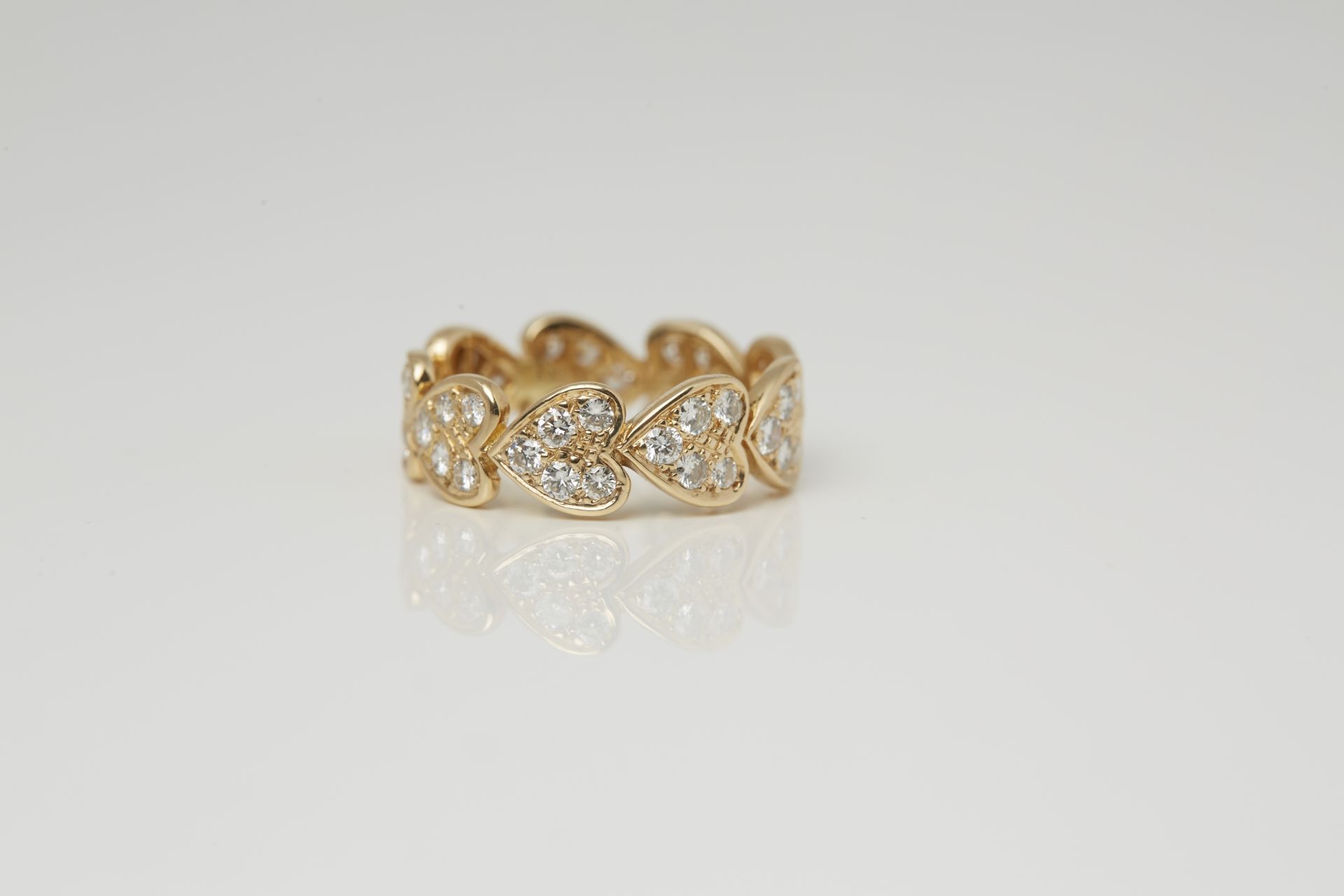 Cartier 18k Yellow Gold Diamond Heart Ring - Image 19 of 23