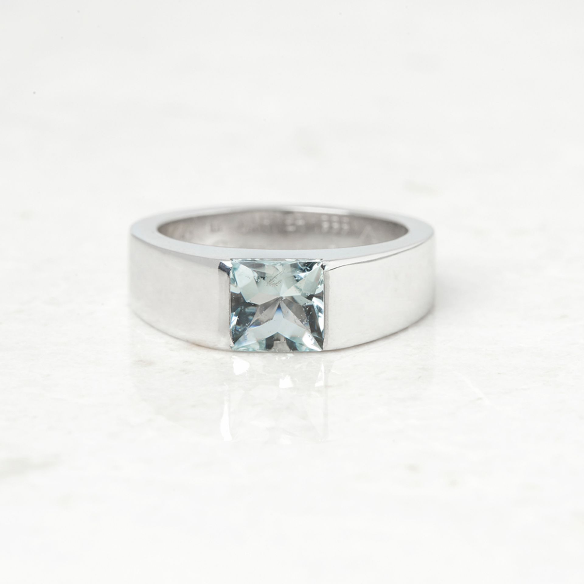 Cartier 18k White Gold Aquamarine Tank Ring - Image 6 of 20