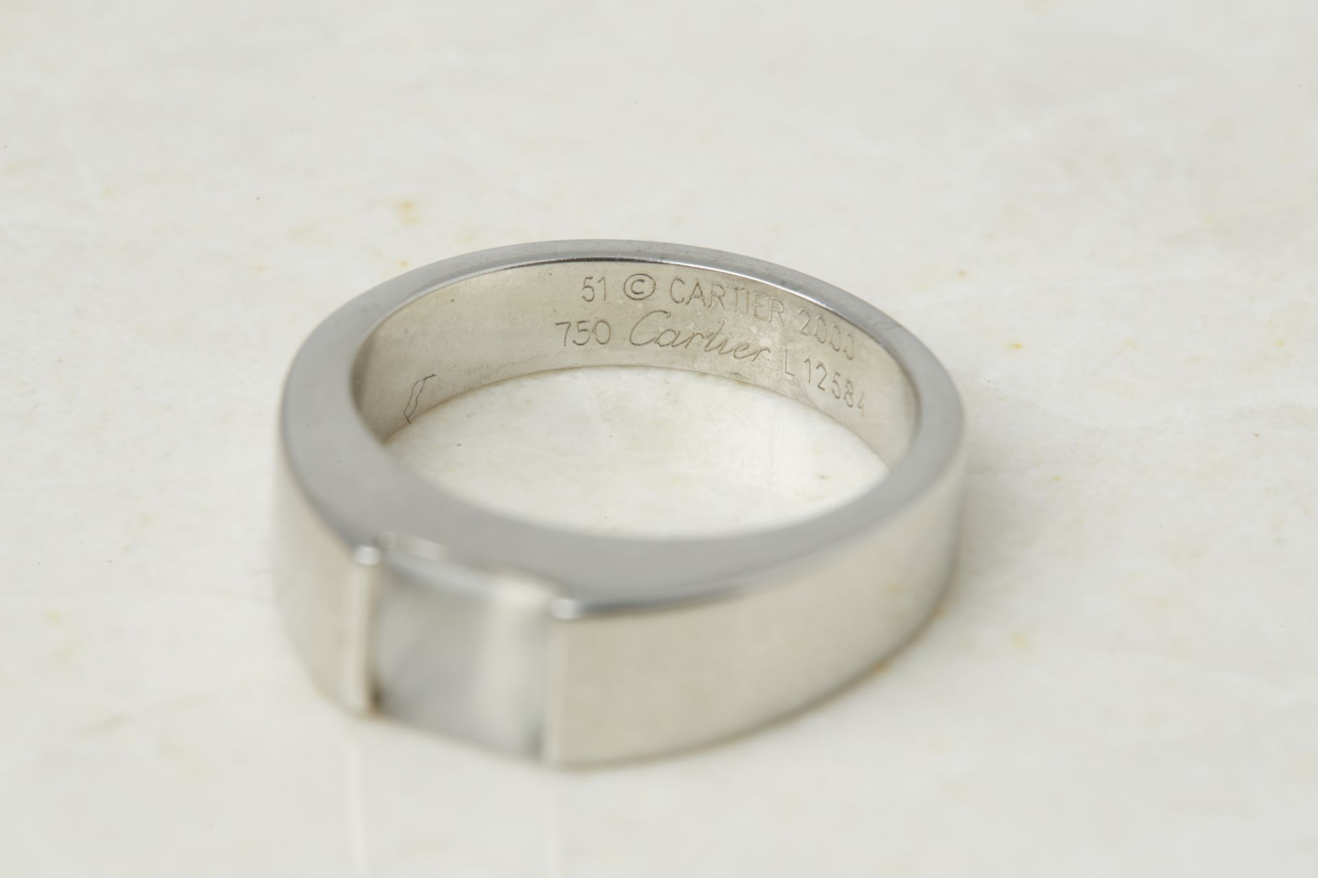 Cartier 18k White Gold Moonstone Tank Ring - Image 17 of 17