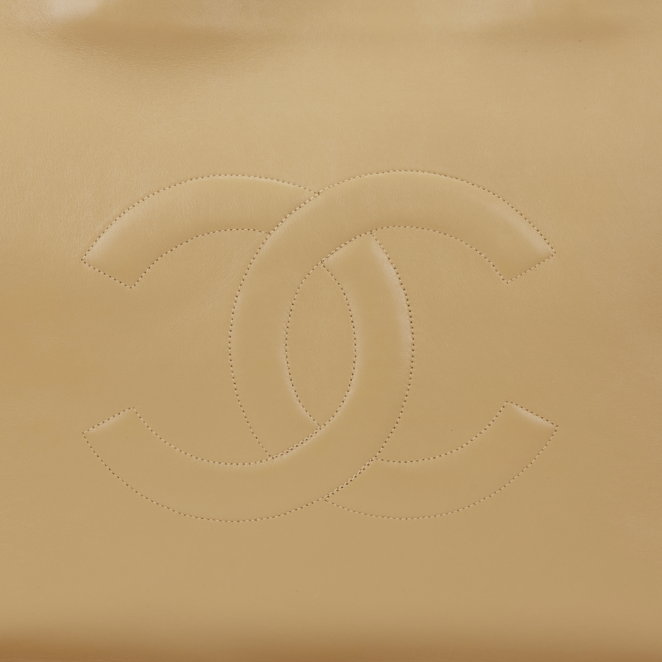 Chanel Beige Lambskin Vintage Timeless Shoulder Tote - Image 5 of 11