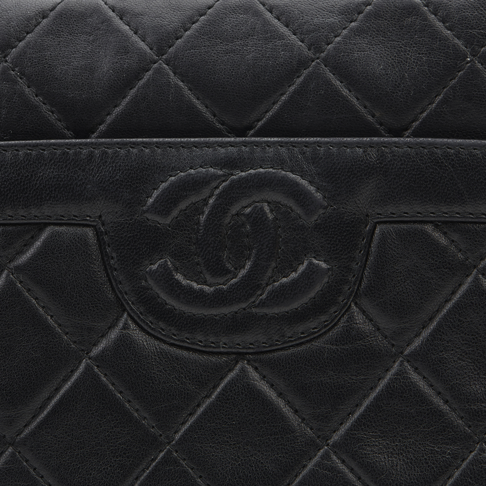 Chanel Black Quilted Lambskin Vintage Camera Bag - Image 6 of 11