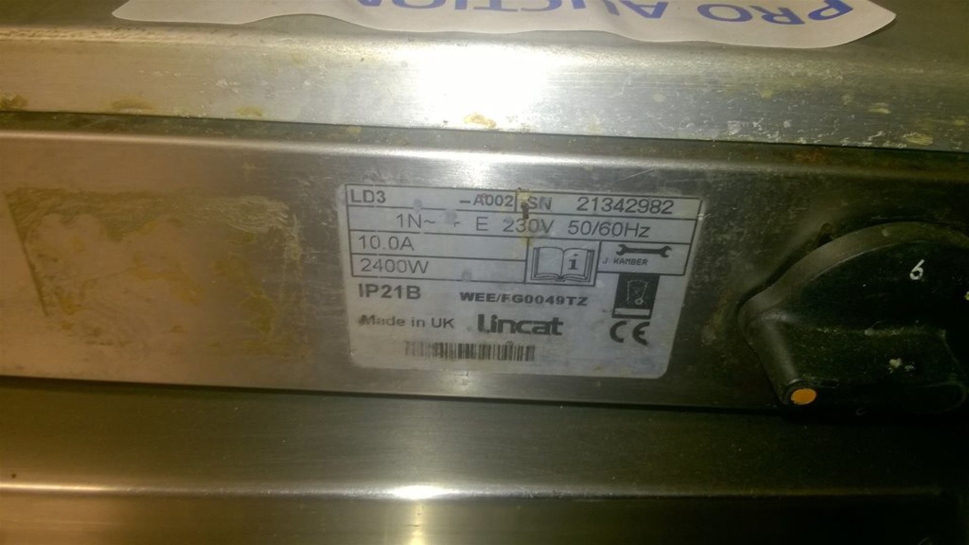 Lincat Ld3 Heated Display With Gantry Is A Counter Top Food Server Unit For Both Permanent And Mobi - Image 2 of 2