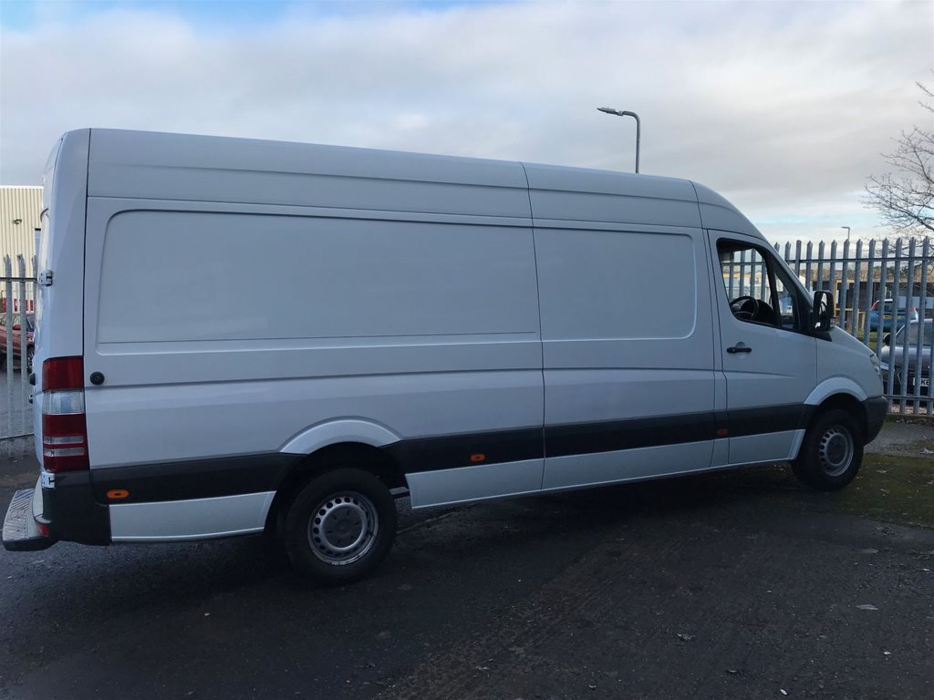 Mercedes Sprinter 313 CDI LWB High Roof 3.5t - Image 2 of 10