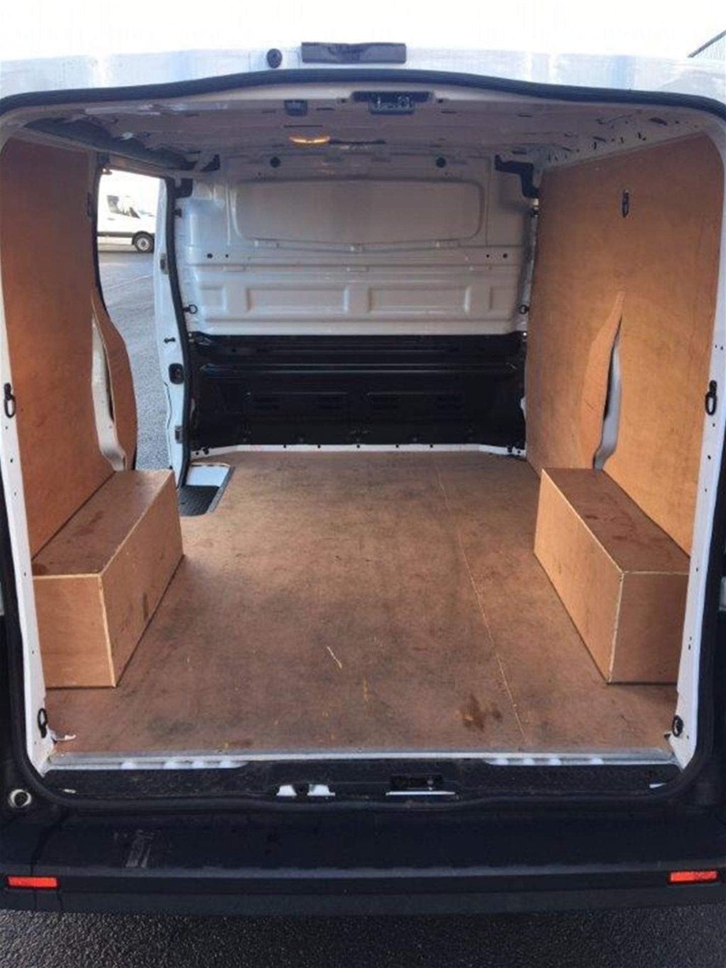 Vauxhall Vivaro L1:H1 1.6 CDTi 115ps 2.7t Panel Van - Image 9 of 10