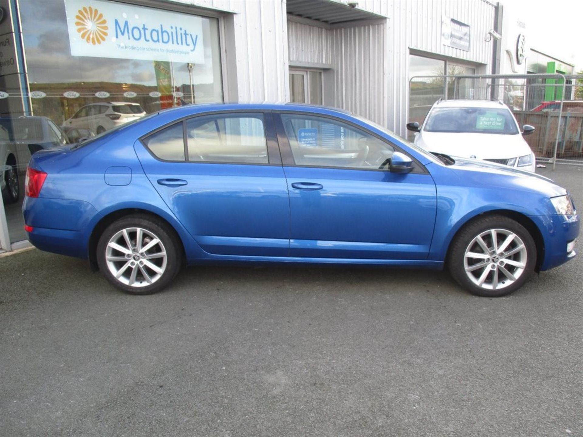 Skoda Octavia 2.0 Elegance TDI CR - Image 3 of 8