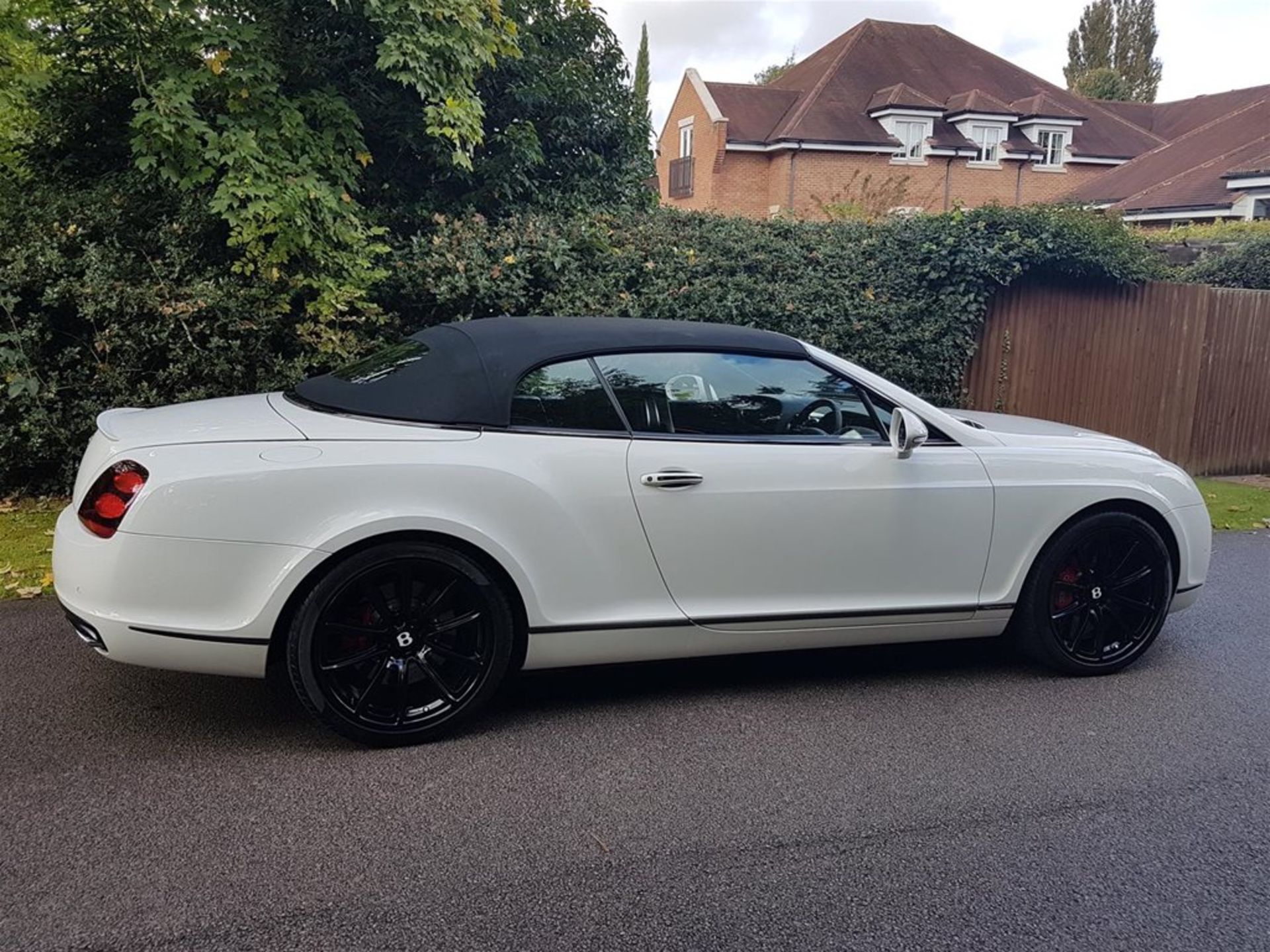 Bentley Continental 6.0 GTC Supersport - Image 3 of 6