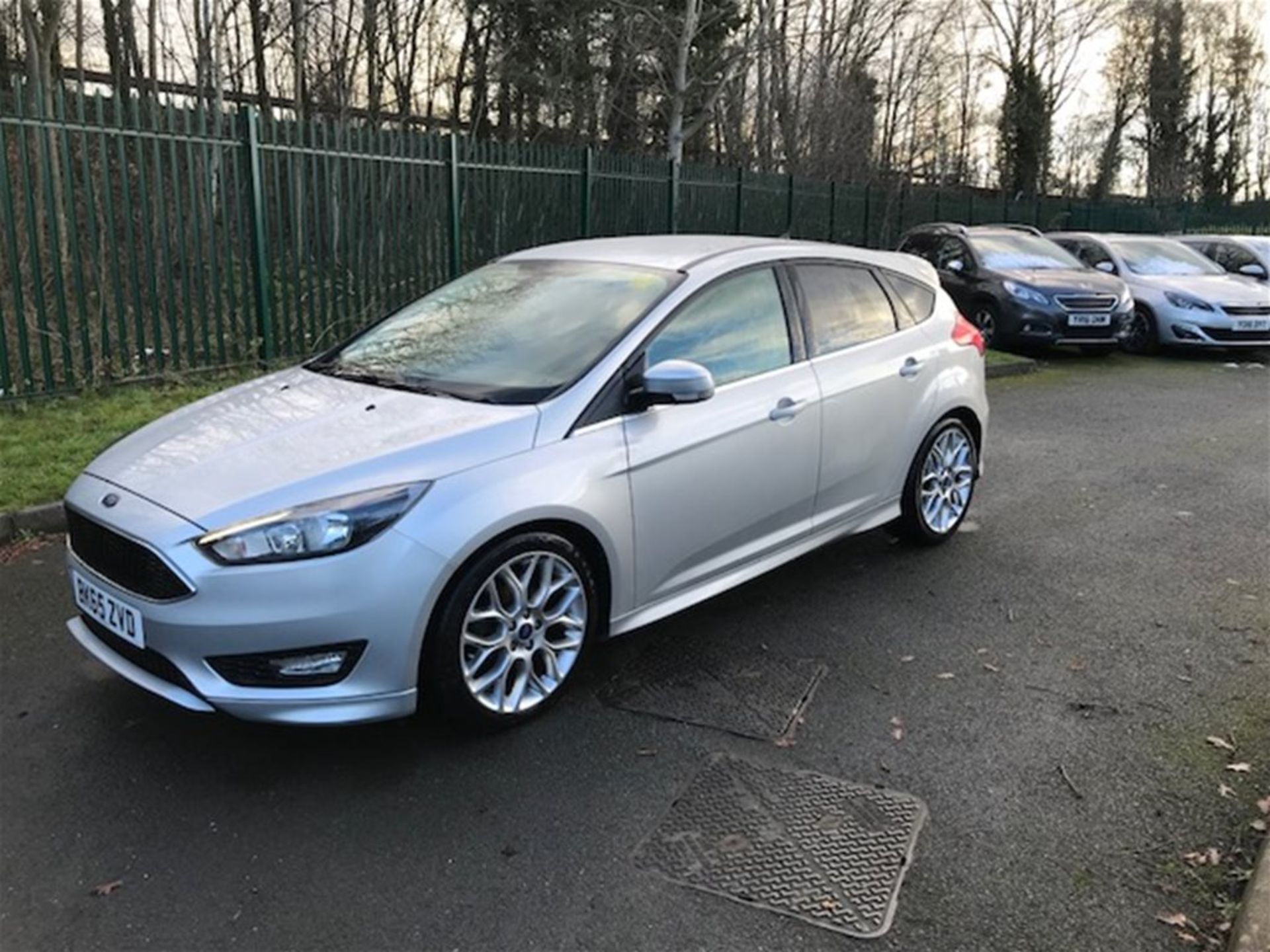 Ford Focus 1.5 TDCi 120 Zetec S 5dr - Image 2 of 10