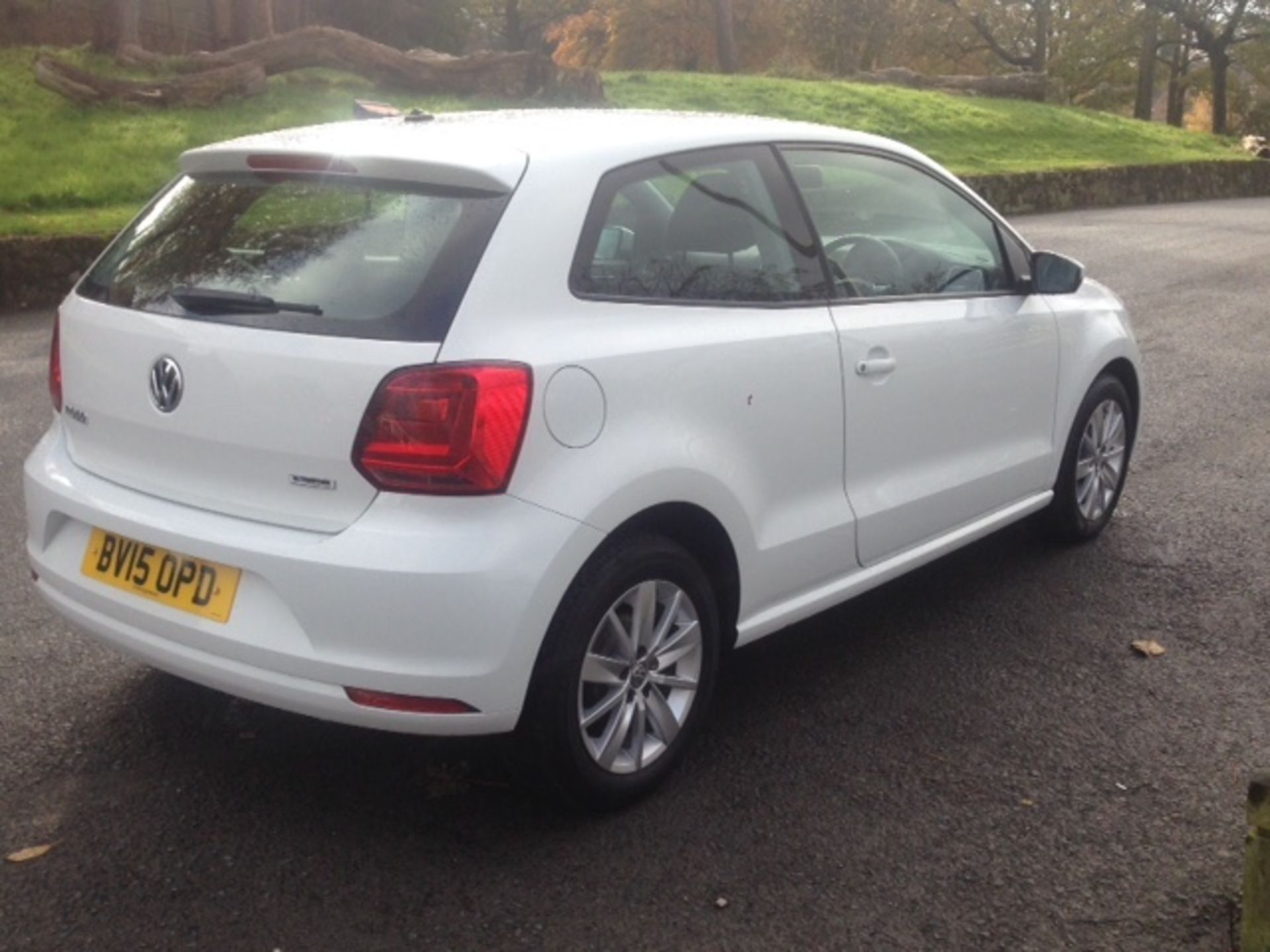 Volkswagen Polo 1.0 75 SE 3DR - Image 6 of 16