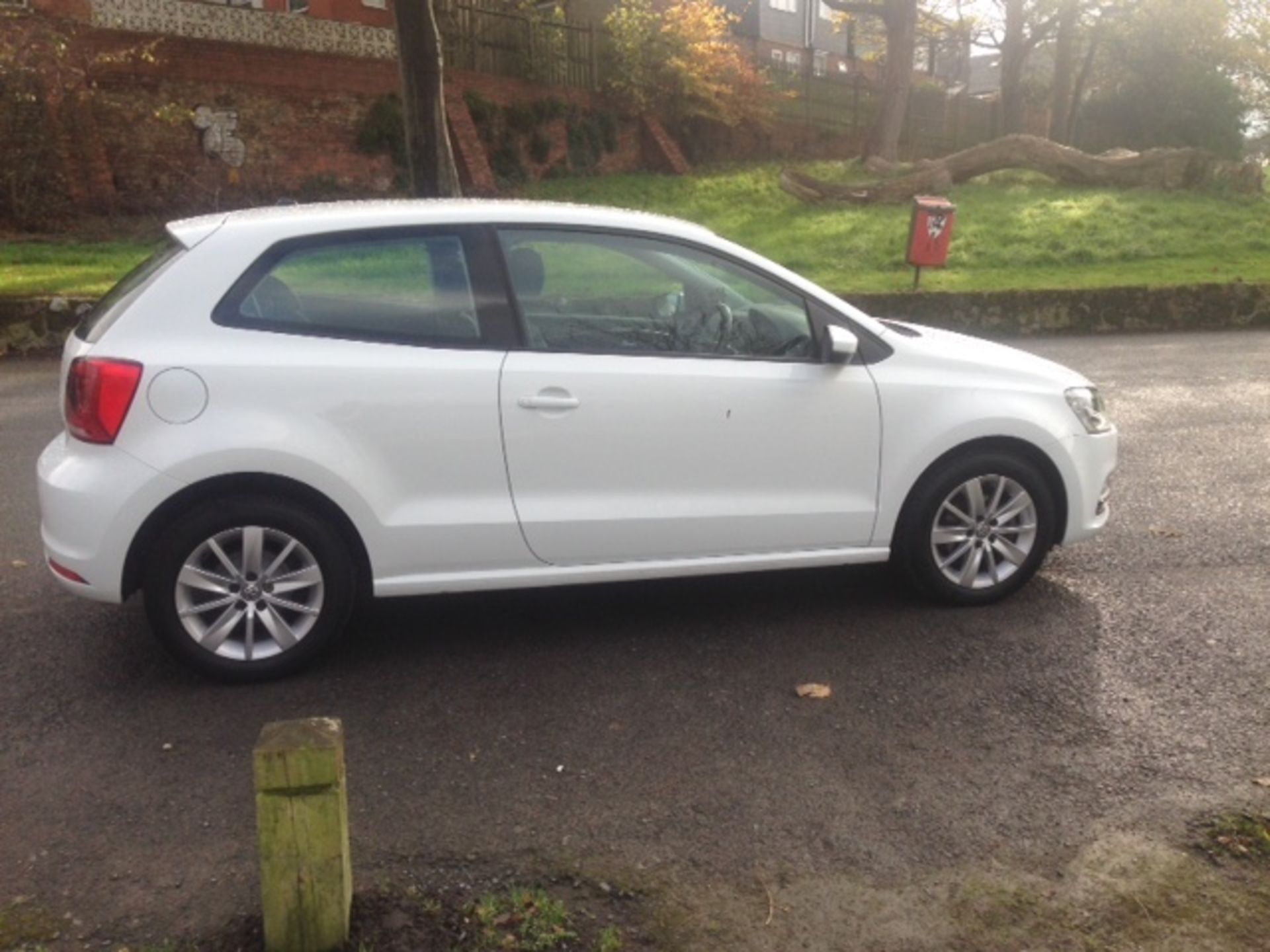 Volkswagen Polo 1.0 75 SE 3DR - Image 5 of 16