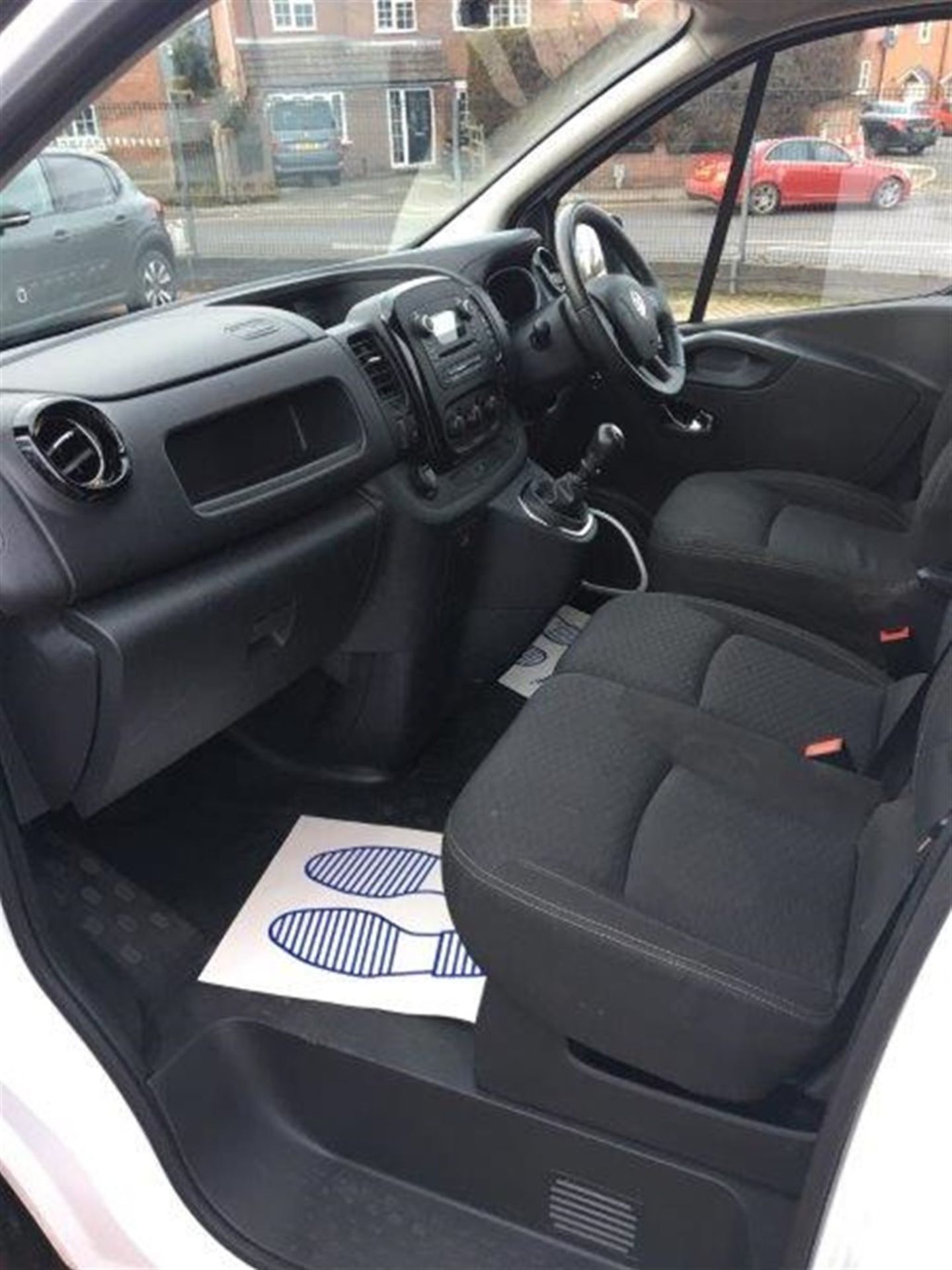 Vauxhall Vivaro L1:H1 1.6 CDTi 115ps Sportive Panel van 2.7t - Image 7 of 9