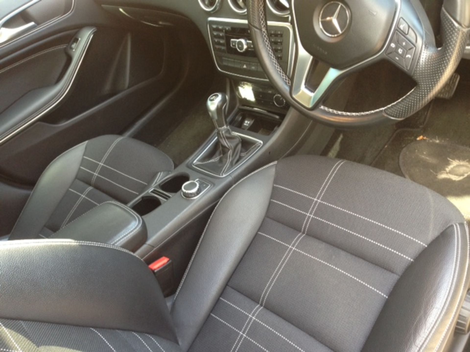 Mercedes-Benz A Class A200 CDI Sport 5D - Image 11 of 14