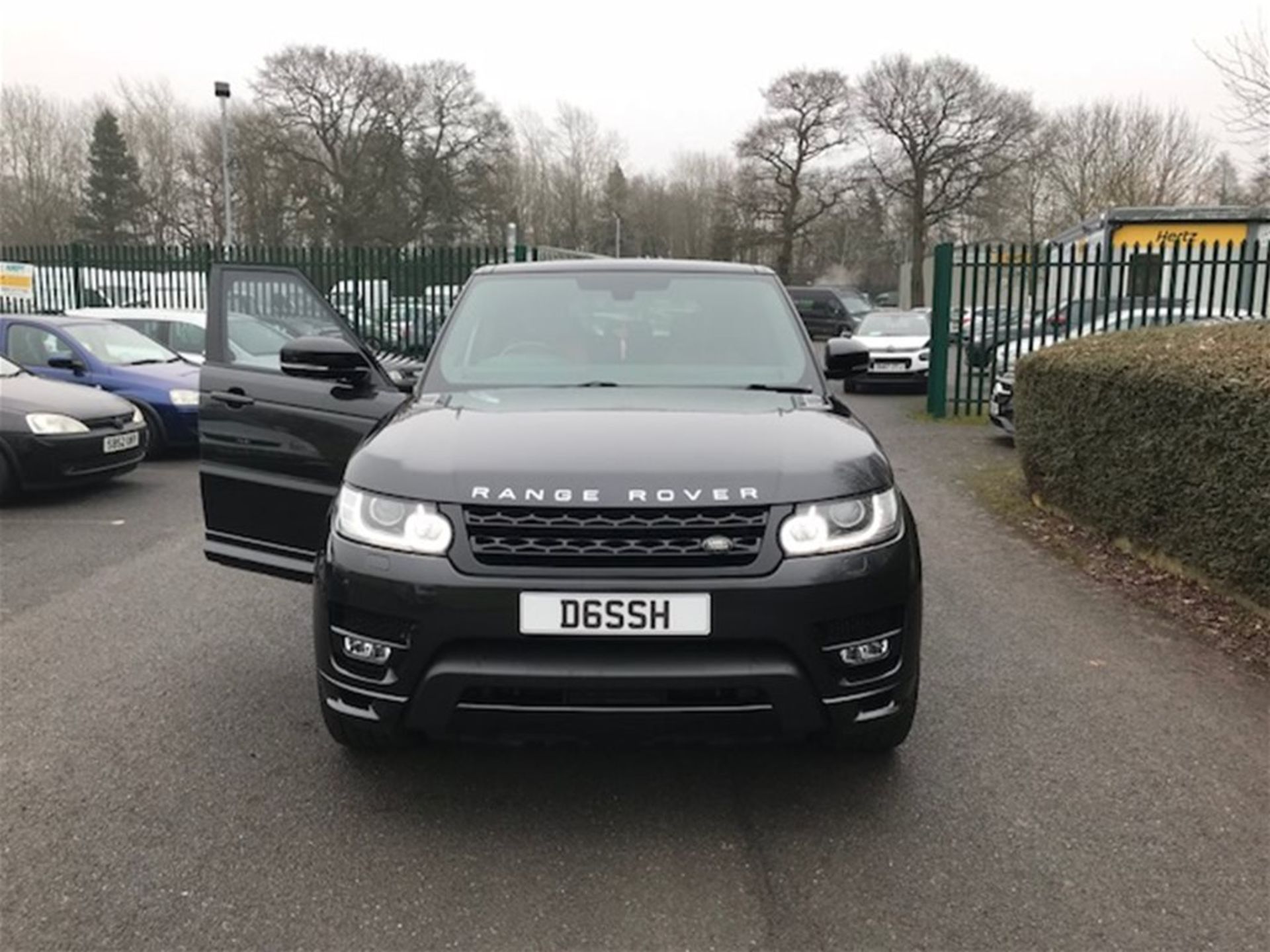 Range Rover Sport 3.0 SDV6 Autobiography Dynamique Auto - Image 2 of 10