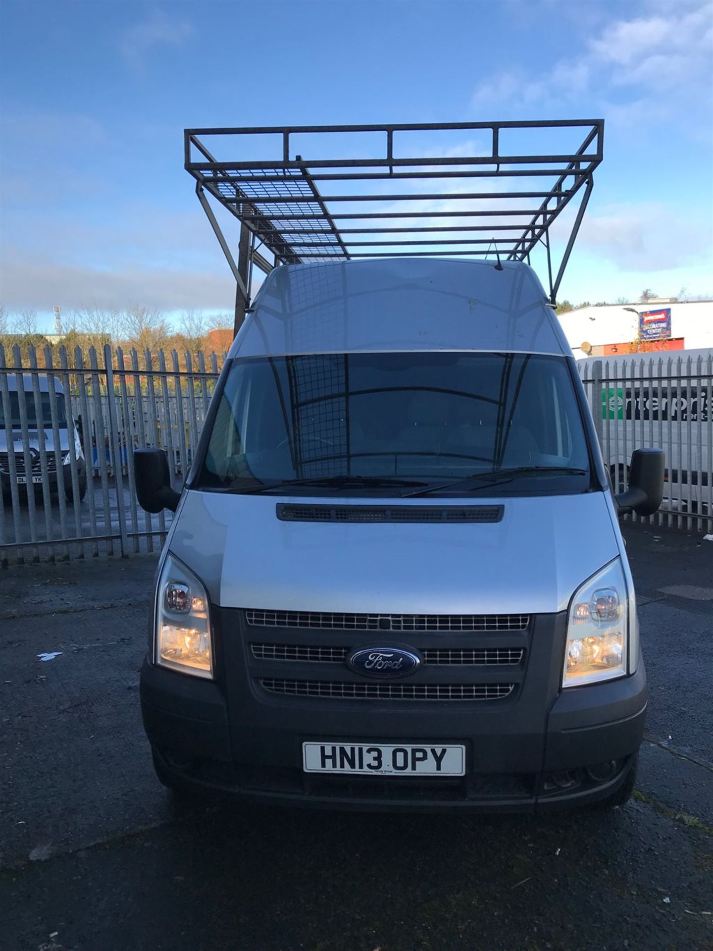 Ford Transit 2.2 T350 125ps Diesel RWD 3.5t - Image 8 of 9