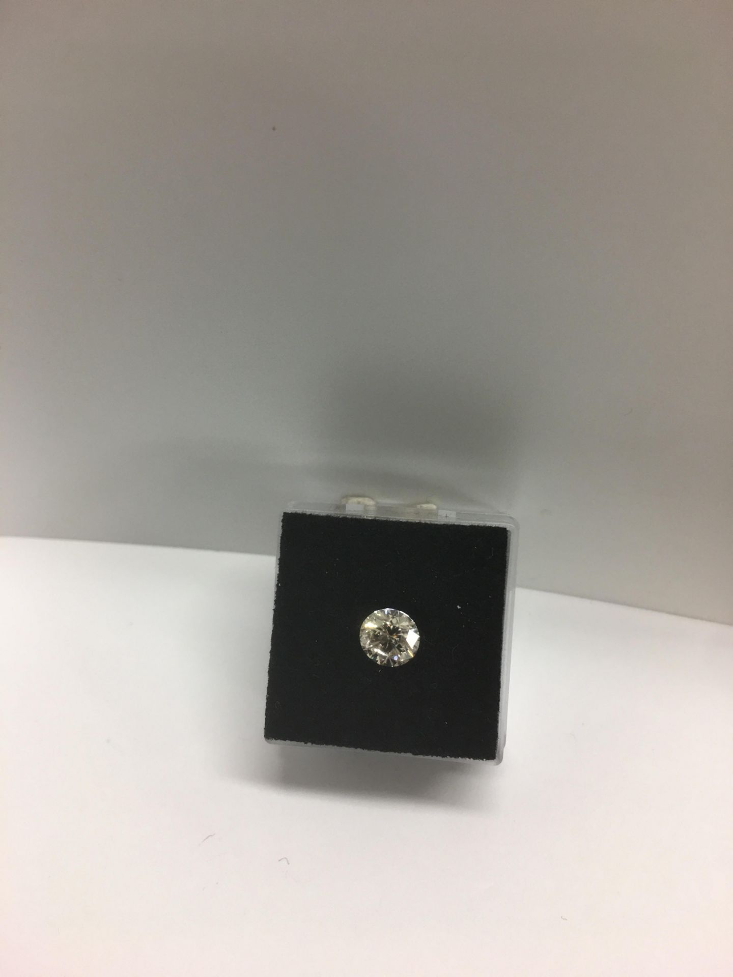 1.04ct brilliant cut diamond, loose stone.K colour and I1 clarity. IGI certificatied Valued at £5750