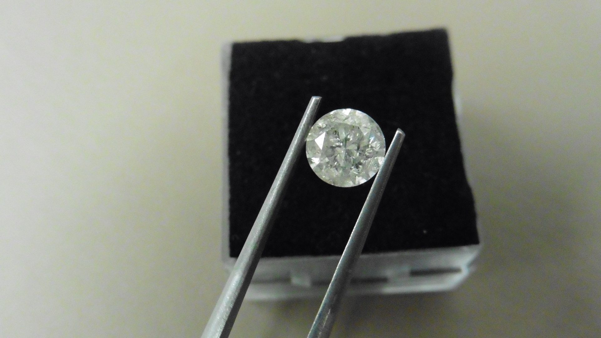 1.25ct natural loose brilliant cut diamond. I colour and I2 clarity. 6.57 x 4.44mm. No certification