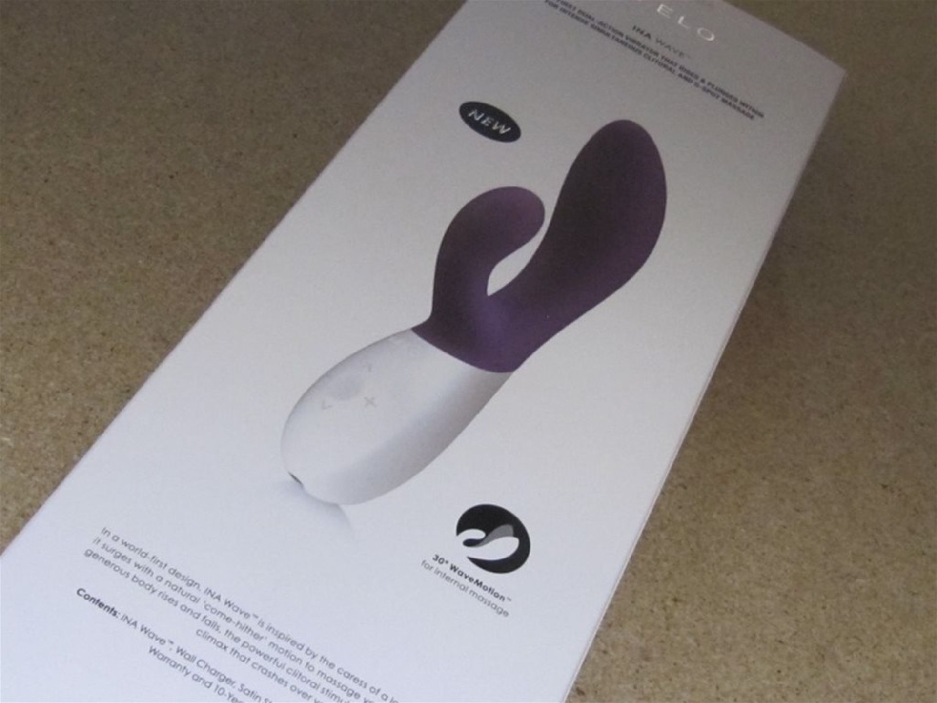 (149) Lelo ina wave Dual Action Massager. Purple. No vat on Hammer, Shipping available.