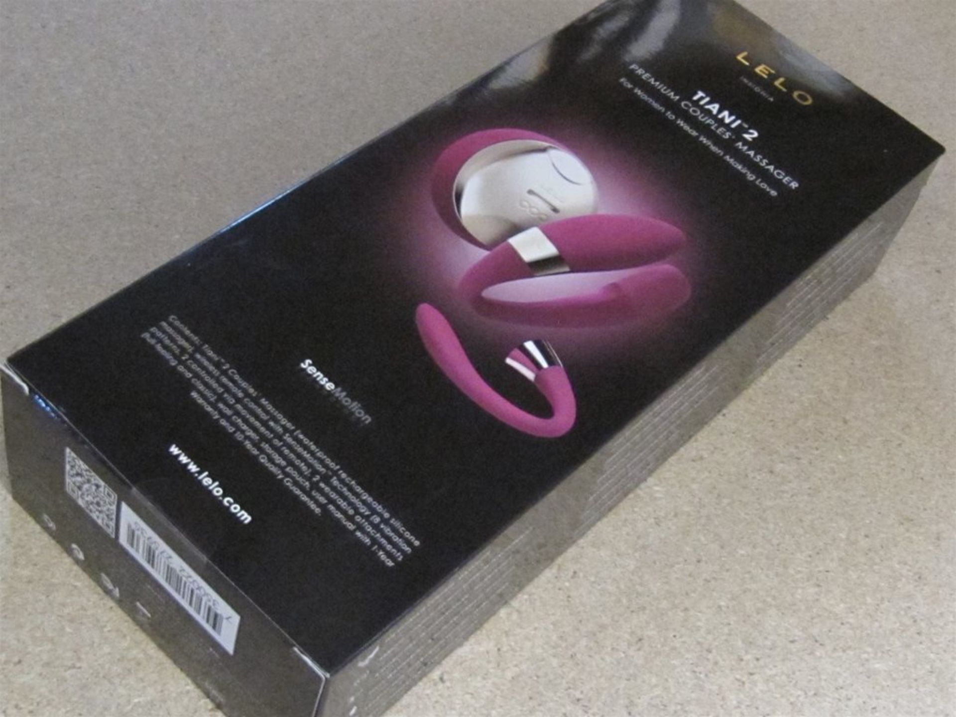 (334) Lelo Couples Masager. Tiana 2 Purple. No vat on Hammer, Shipping available.