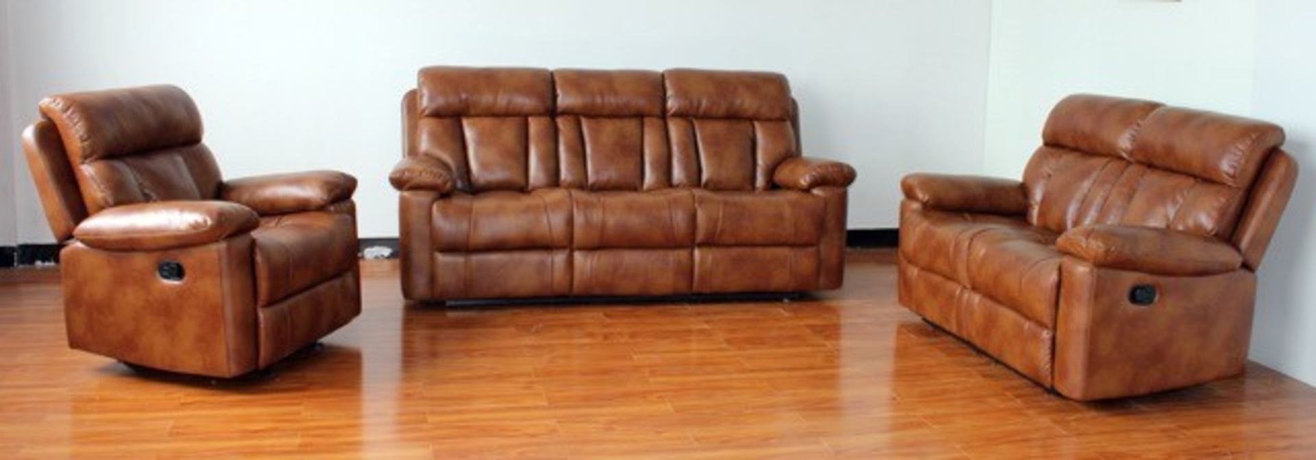 Brand New Boxed Benson 3 Seater Chestnut Leatheraire Reclining Sofa Plus 2 Matching Arm Chairs