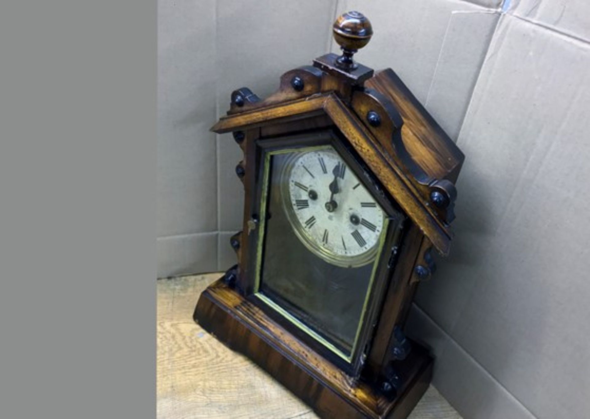 Oak Cased Wall Clock - Image 4 of 4