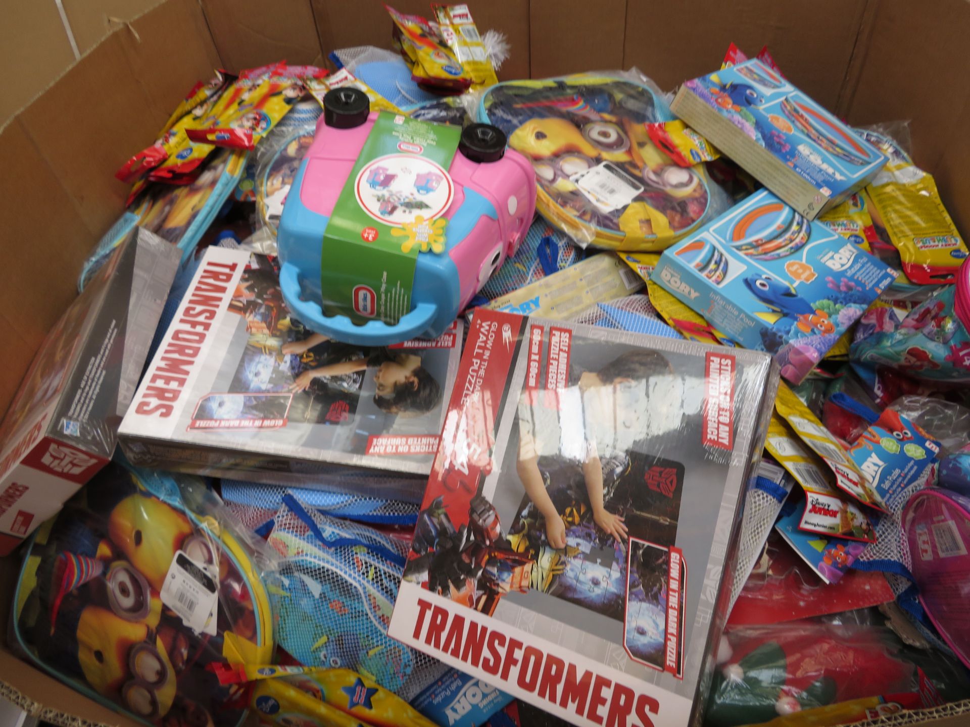 (N7) Large Pallet To Contain Over 1,000 Pieces Of Various Brand New Items To Include: Little Tikes - Bild 2 aus 2