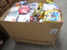 (N13) Large Pallet To Contain 1,114 Pieces Of Various Brand New Items To Include: Captain America 3D