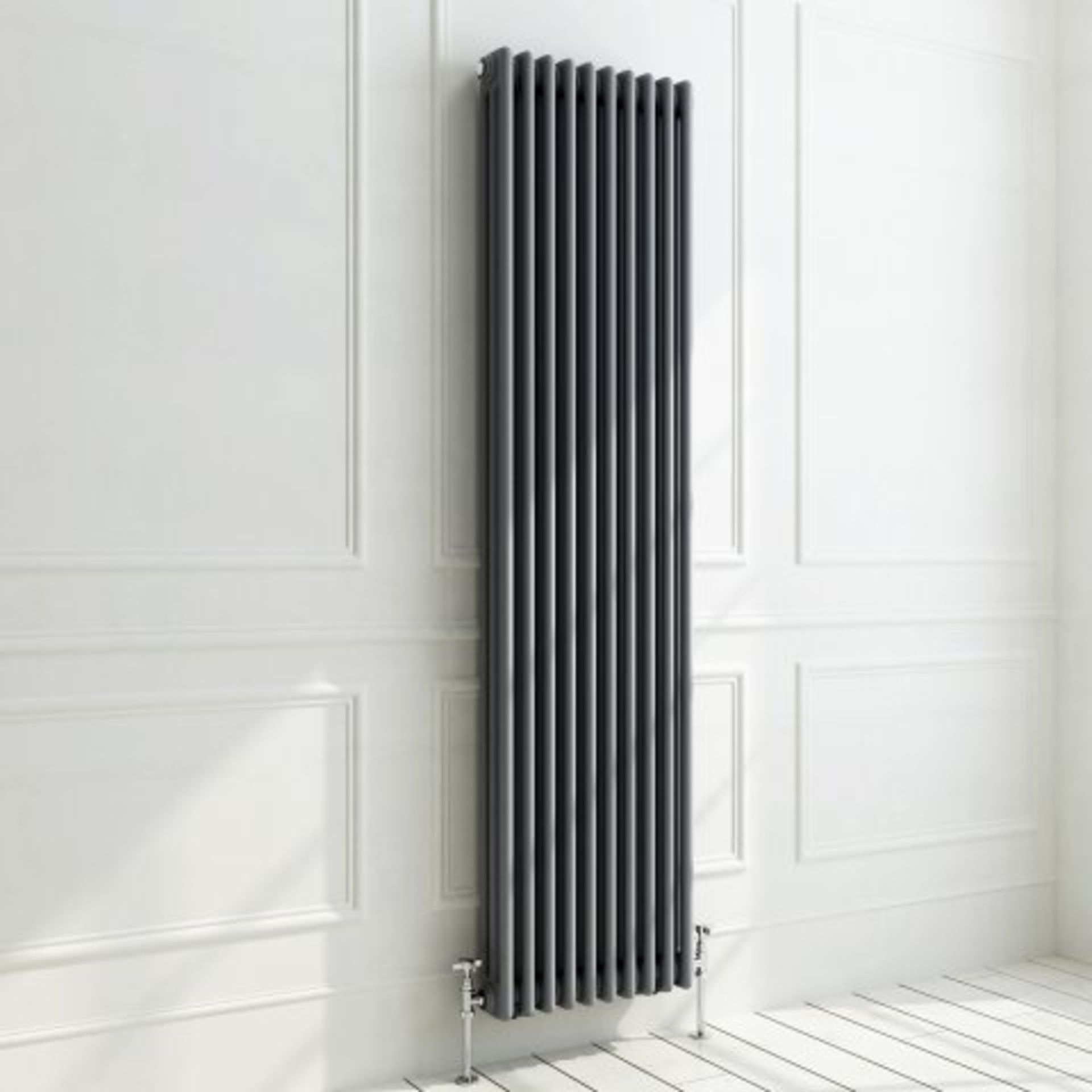 (H18) 1800x468mm Anthracite Triple Panel Vertical Colosseum Traditional Radiator RRP £409.99 For - Bild 3 aus 3