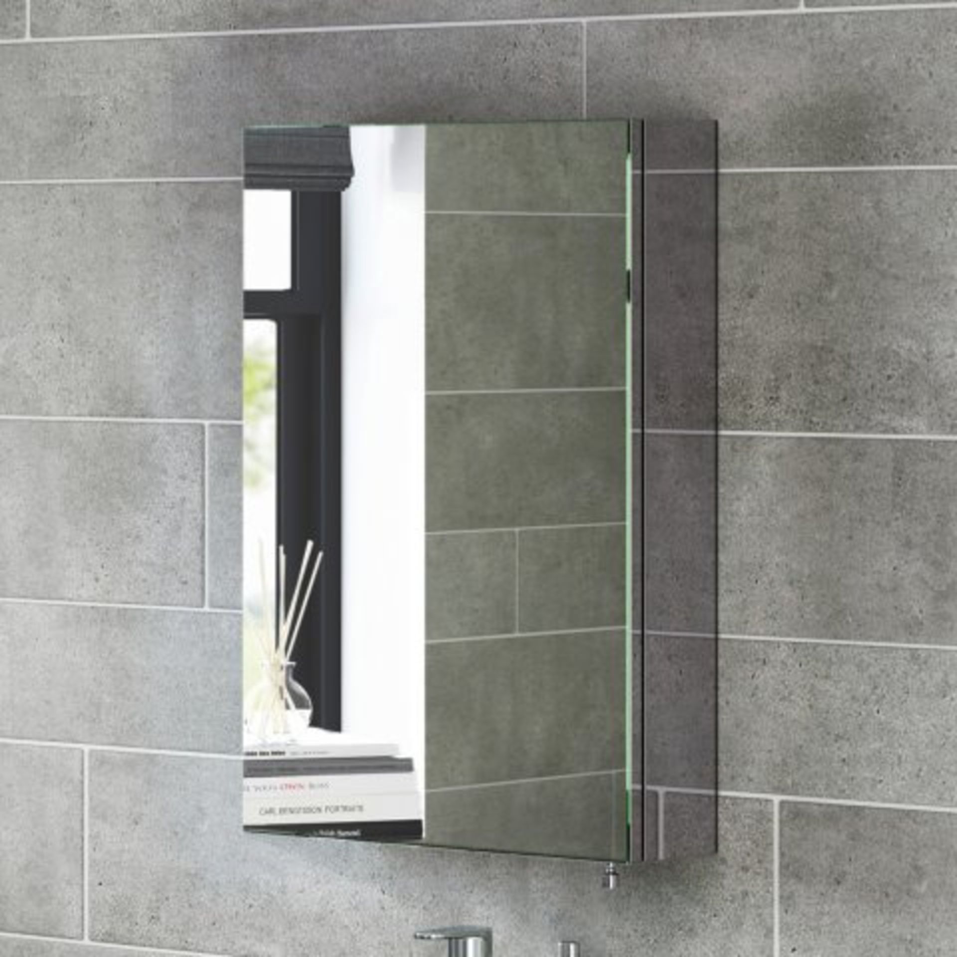 (W308) 600x400mm Liberty Stainless Steel Single Door Mirror Cabinet RRP £199.99 Perfect Reflection - Bild 4 aus 4