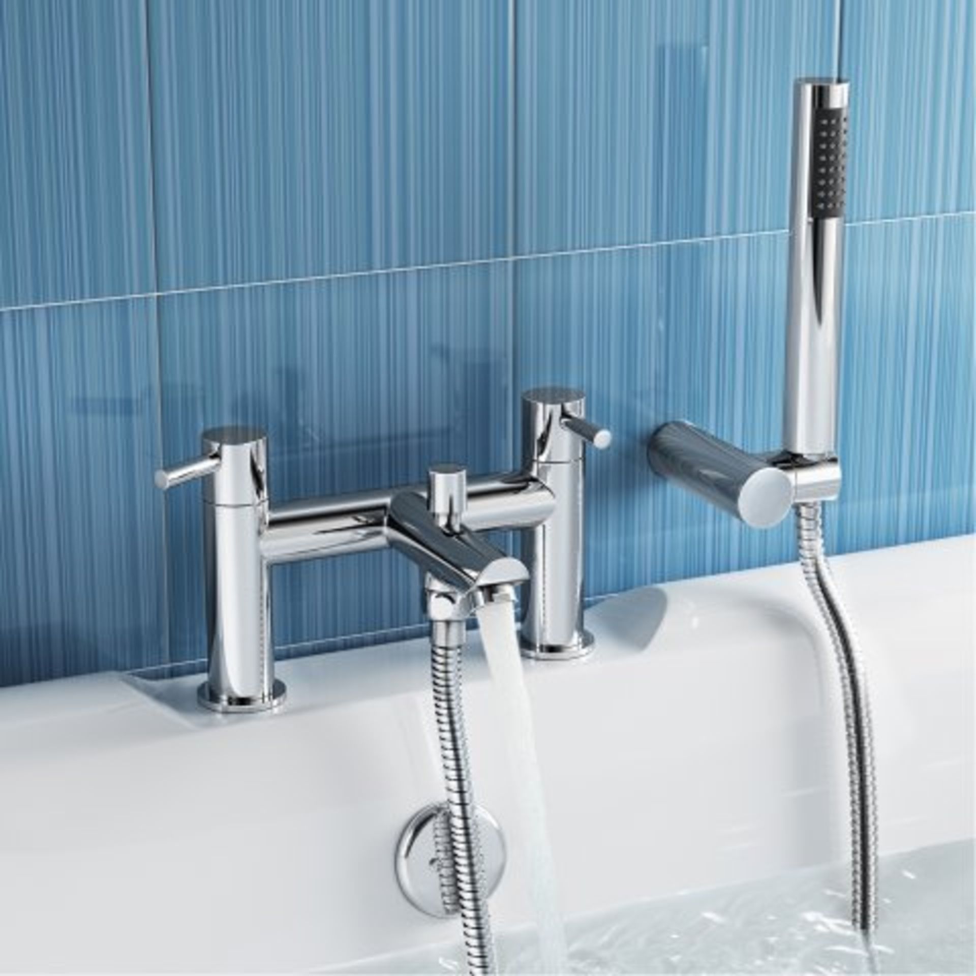 (H34) Gladstone II Bath Mixer Shower Tap with Hand Held Presenting a contemporary design, this solid - Image 2 of 3
