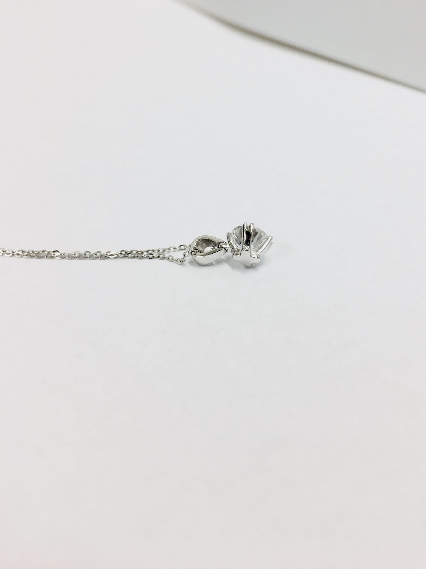 Platinum 1ct diamond solitaire pendant ,1ct natural diamond h colour si2 clarity,1.9gms platinum - Image 3 of 5